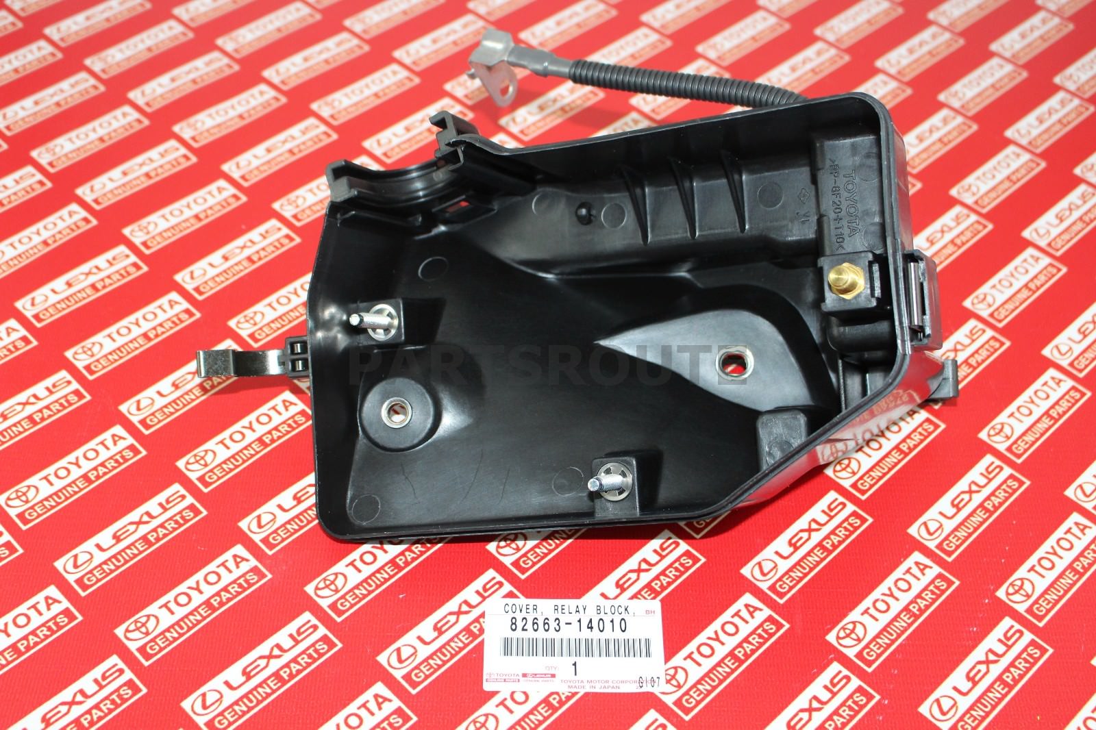 Toyota Supra JZA80 1993-1998 OEM Lower Fuse Box Relay Block Cover 82663-14010