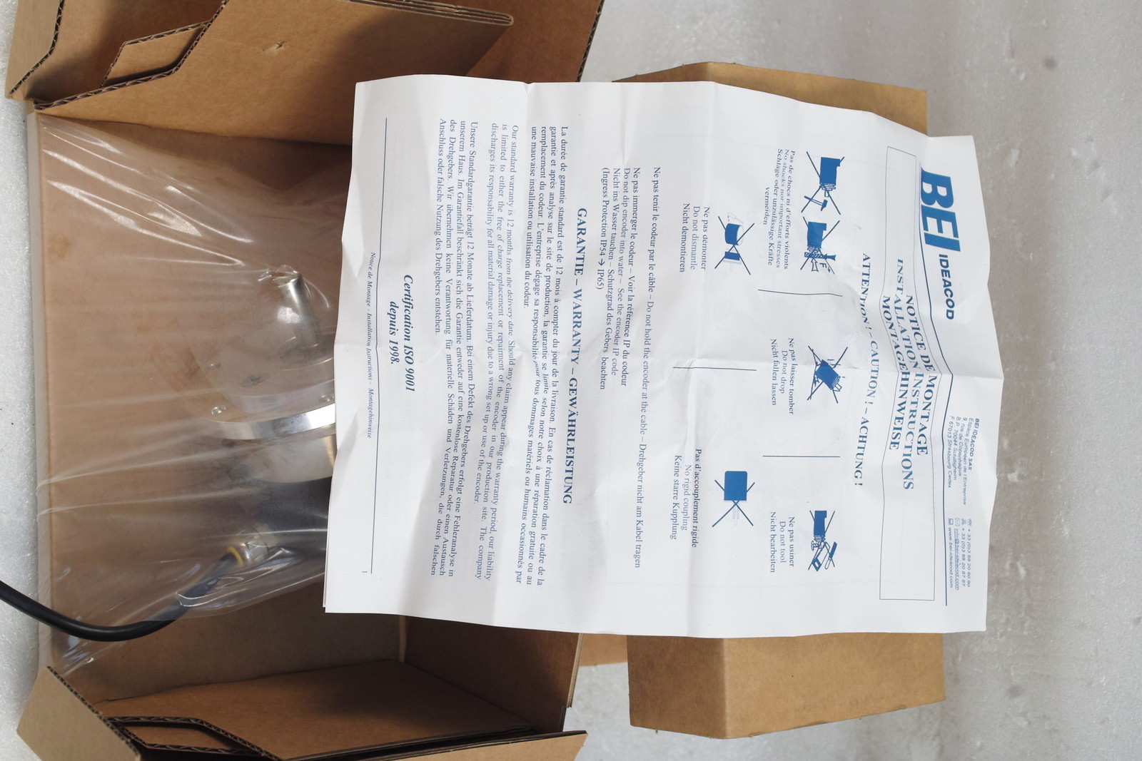 NEW CST BEI ENCODER TYPE GHM911-1024-001 FREE SHIP