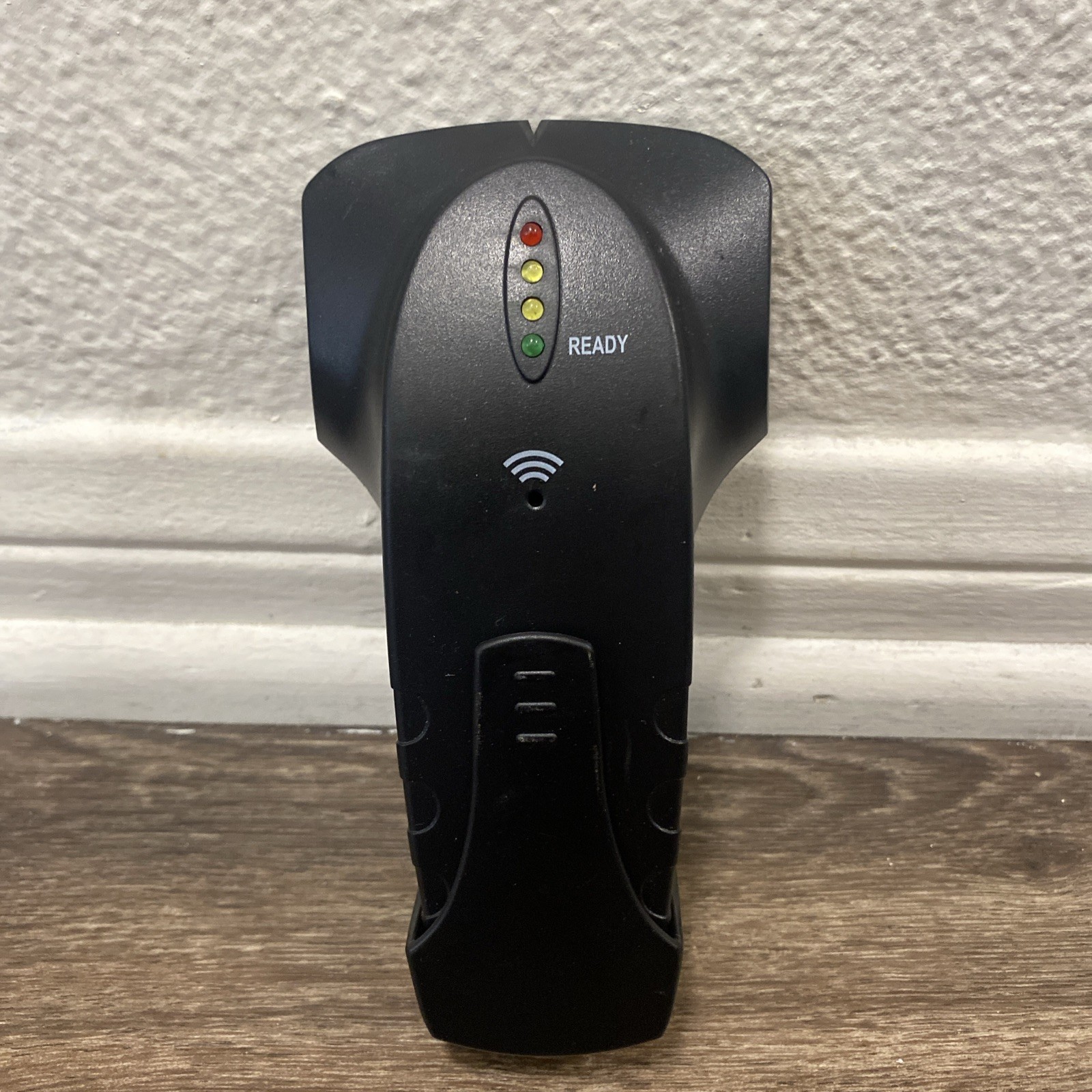 Handheld 4LRD Light Economical Practical Wall Detector Metal/Wood/Stud Detector