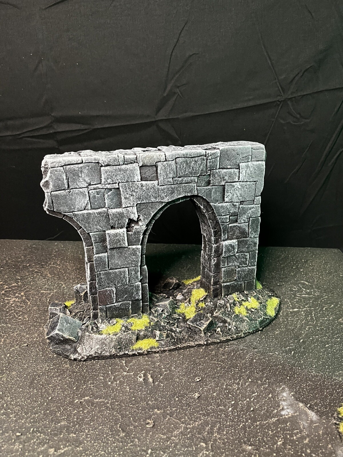Wargaming Set Of ancient Ruins Warhammer 40k Compatible 28mm fully painted
