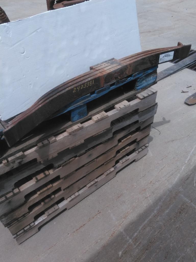 Replaces A---681-324-01-06 FREIGHTLINER FLD120 REAR LEAF SPRING ,  MN