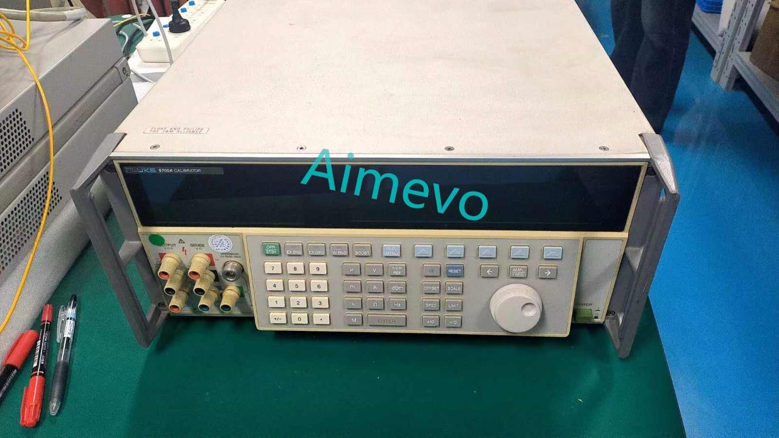 Fluke 5700A Multifunction Calibrator No options