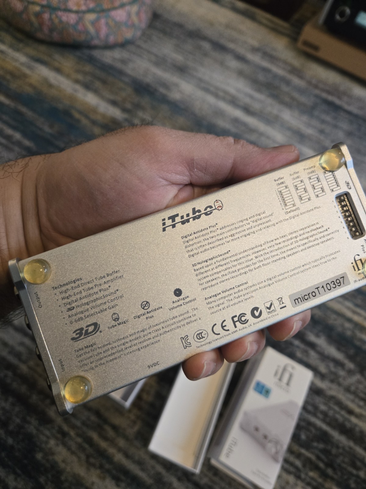 ifi micro itube Tube Buffer/Tube Pre-Amplifier