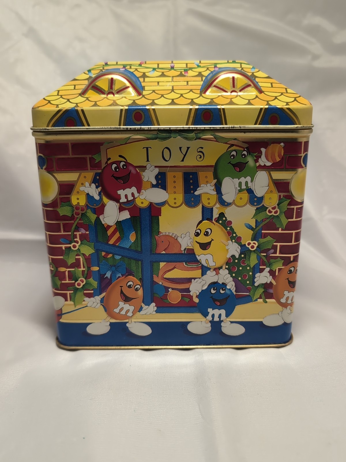 M&M’s  Tin Holiday Christmas Village Series 1996 Canister #3 Limited. 5"x5"