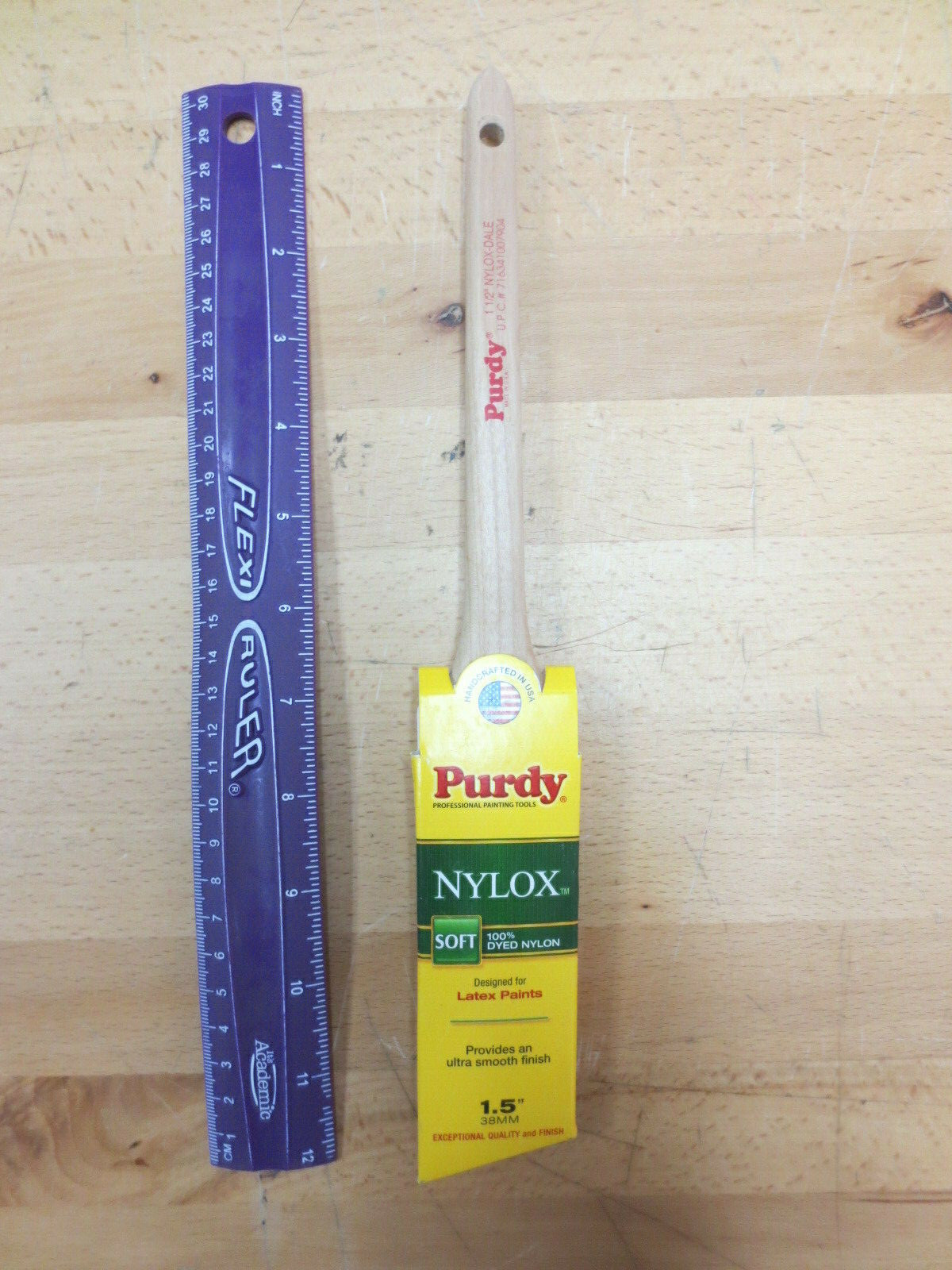 Purdy Nylox Series Angular Trim Paint Brush, 1-1/2"- Latex Paint (Soft Bristles)