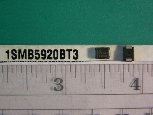 100 ON 1SMB5920BT3 3W 6.2 V Zener Voltage Regulators