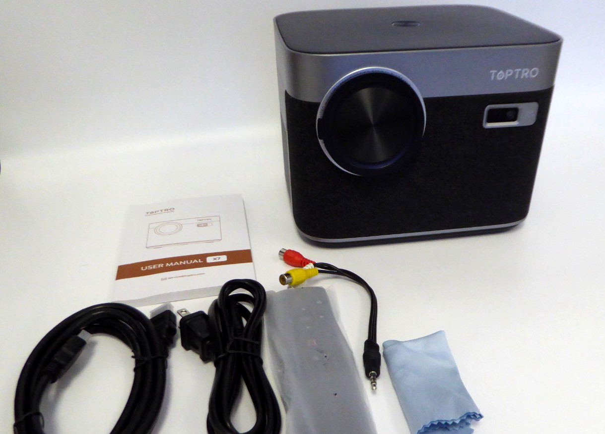 Toptro X7 Multimedia Android Projector 1080p 4K WiFi Bluetooth Built-in Apps