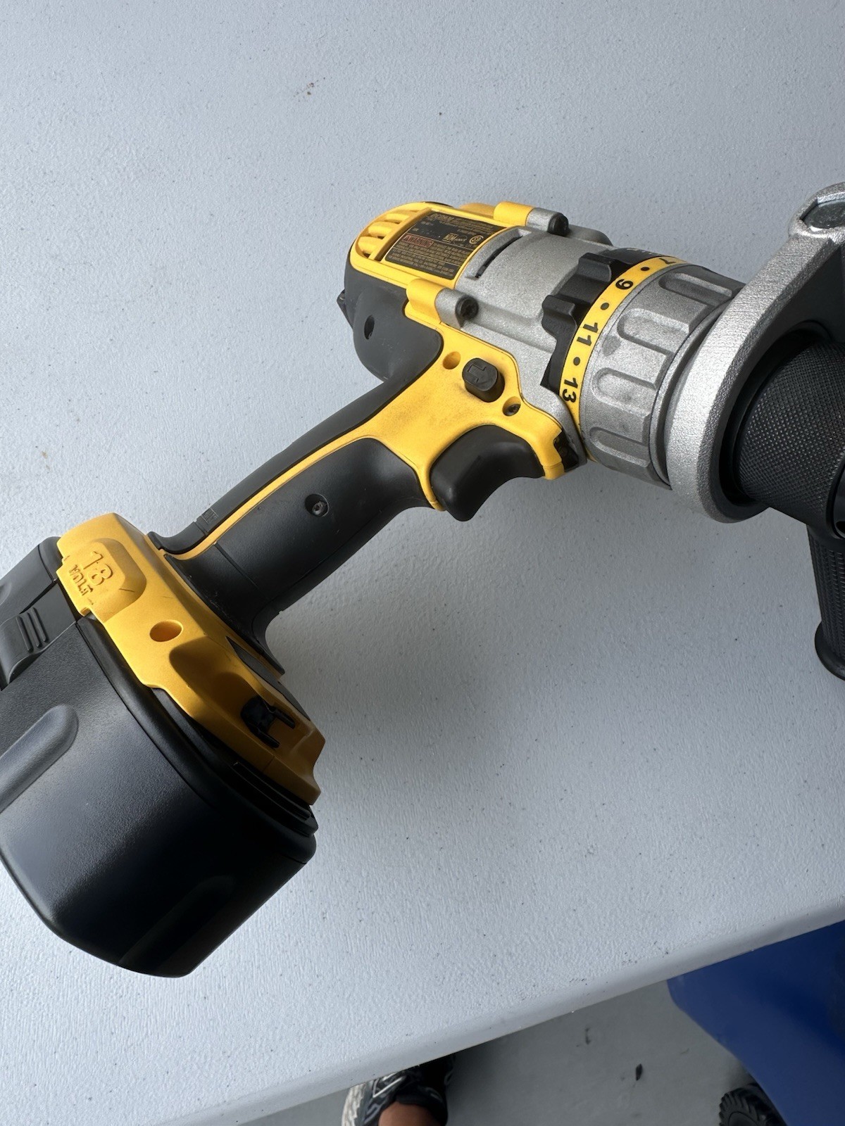 DeWalt Hammer Drill DCD970 18V 1/2” VSR Cordless