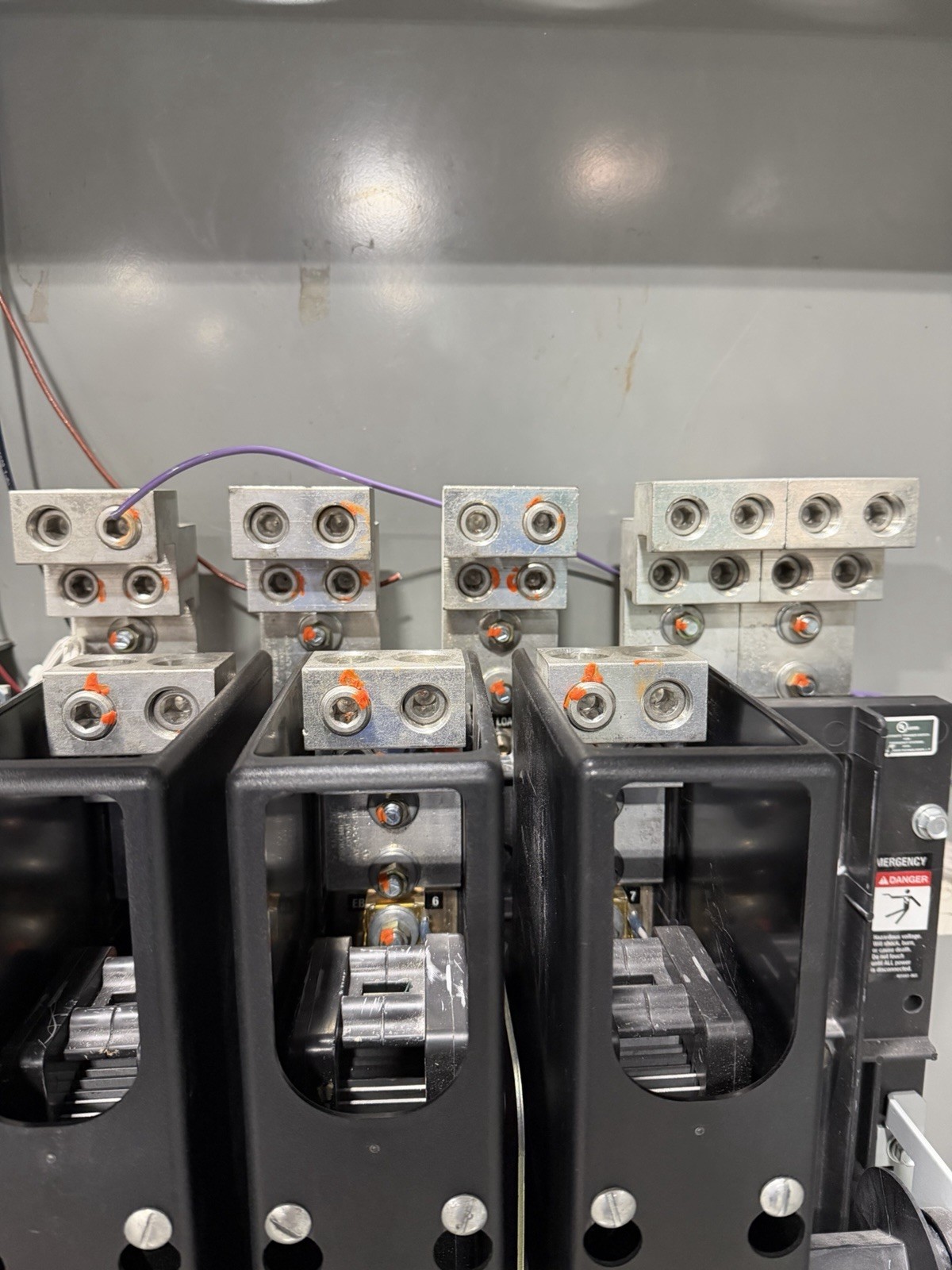 ASCO 1000 Amp 480V Automatic Transfer Switch 3PH 60HZ Series 300 🟦