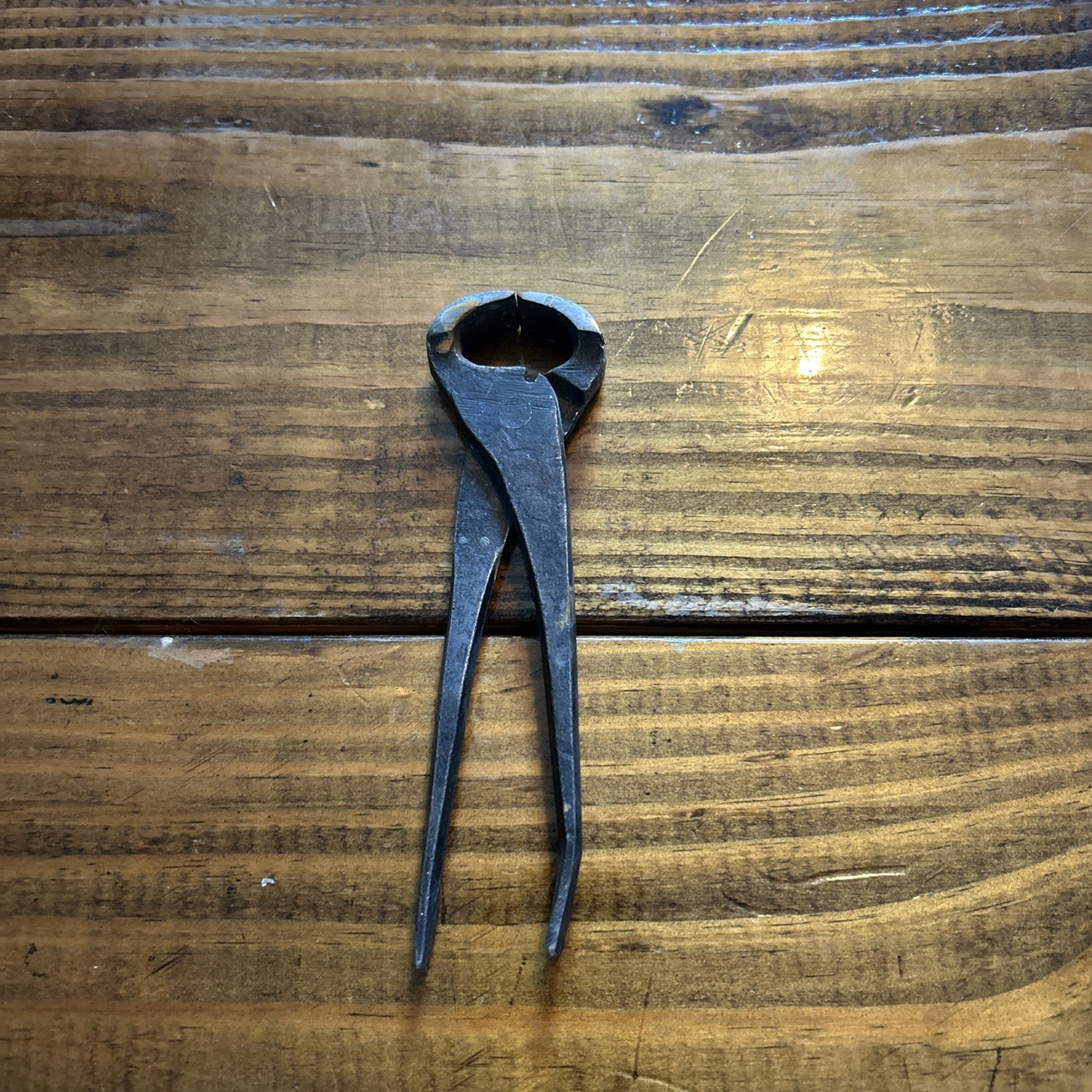 Vintage Blacksmith Farrier End Cutting Nippers Pliers Nail Puller Tool Patina