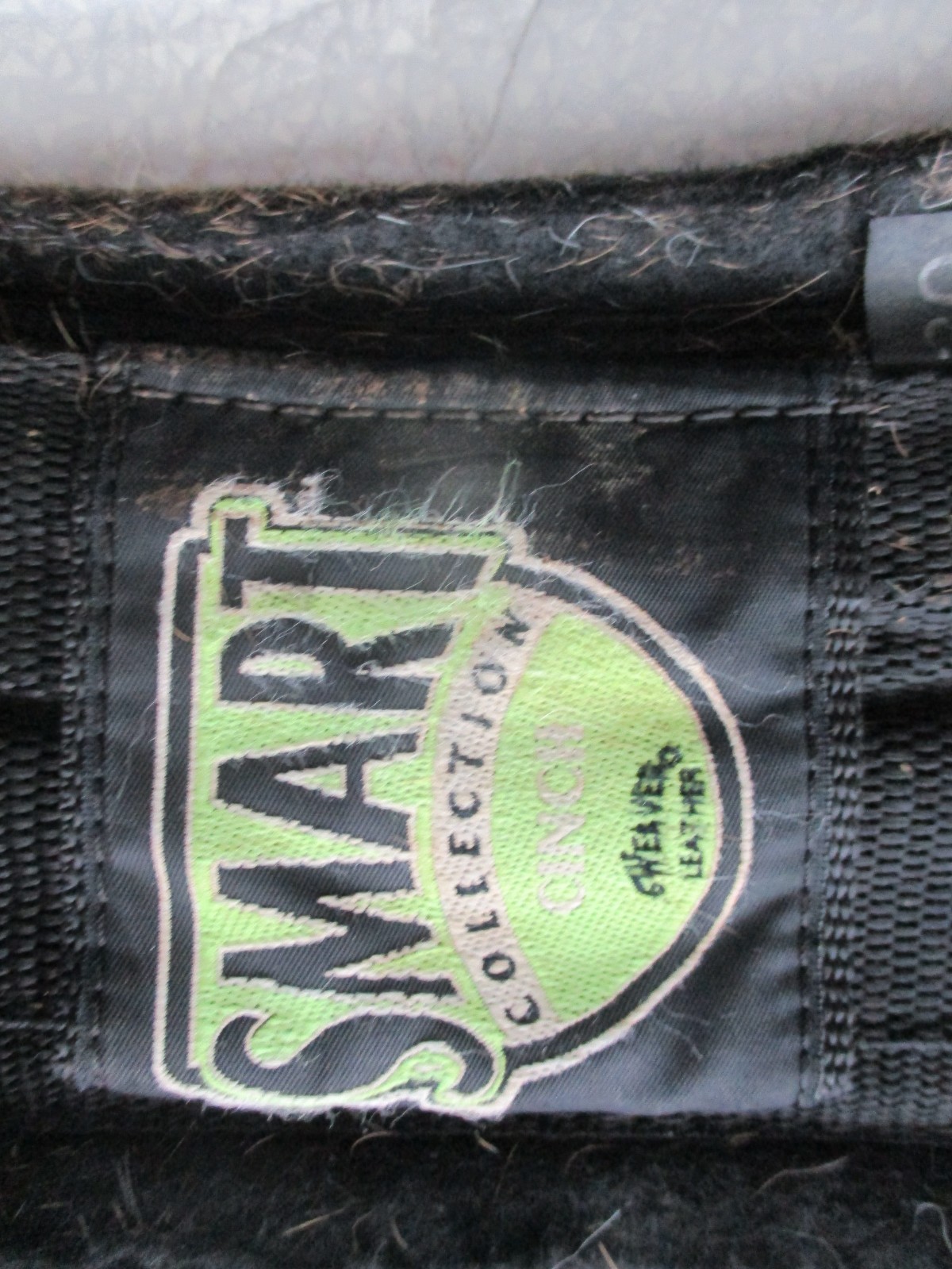 30'' WEAVER LEATHER SMART CINCH BLACK