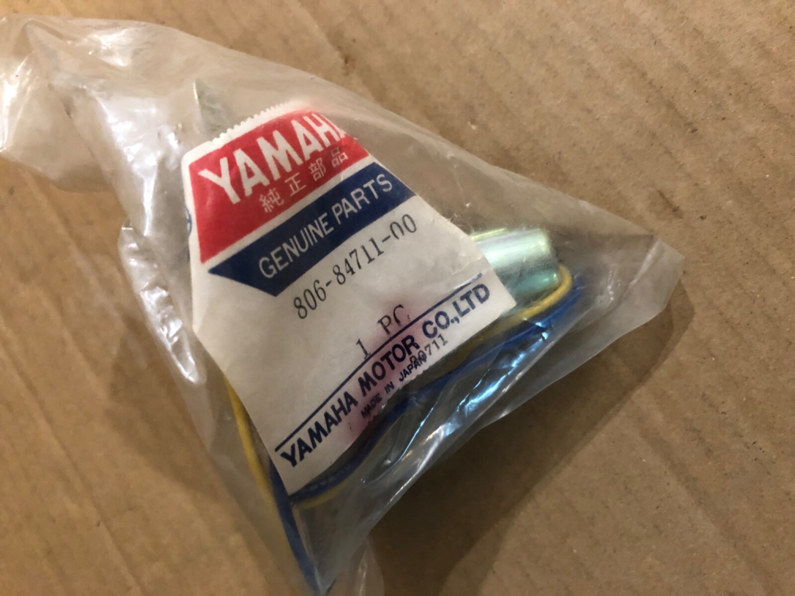 NOS yamaha  tail light base new 806 84711 00