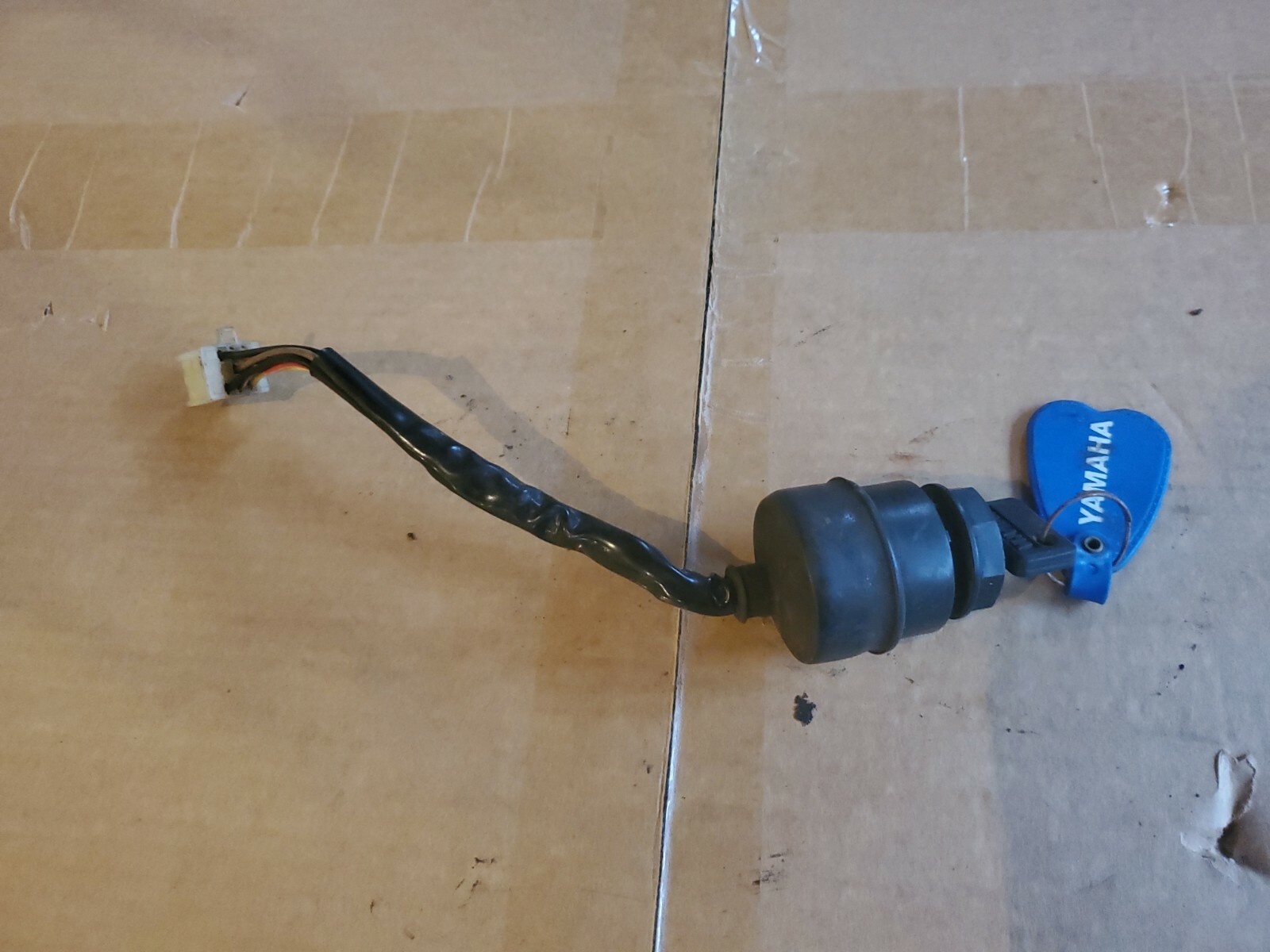 1997 97 98 99 Yamaha Sx Vmax Xtc 600 500 700 Ignition Main Key Switch Assembly