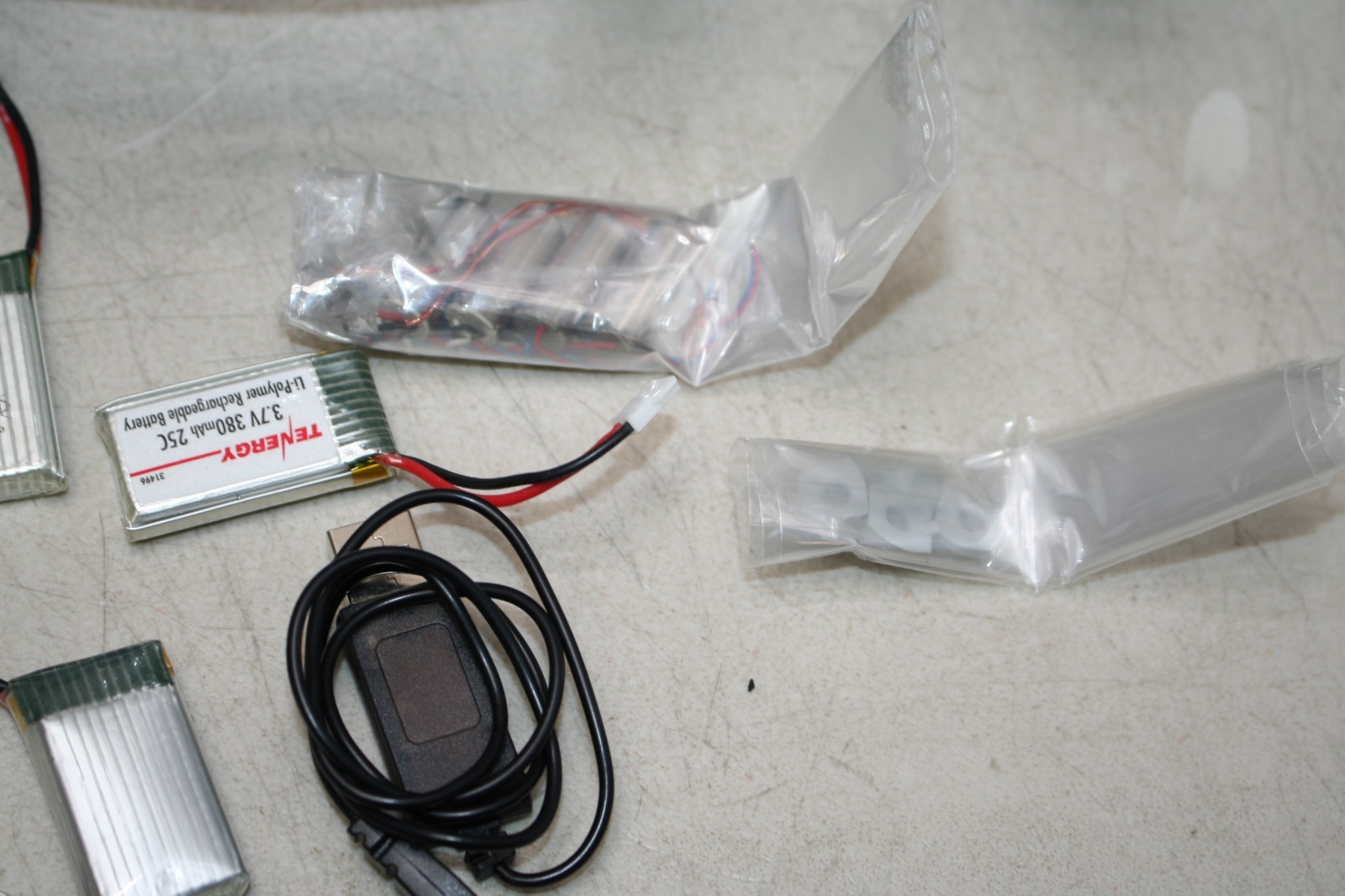 Hubsan H107D FPV X4 Mini RTF Quadcopter Drone with Extra Powers on -Untested