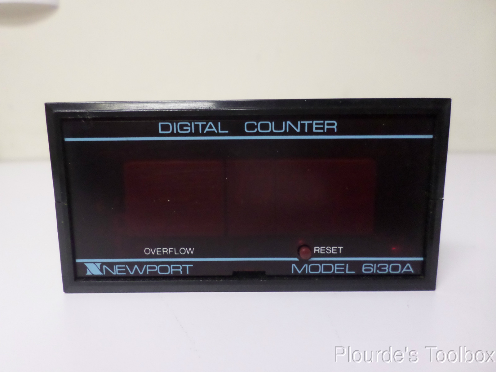 Used Newport Electronics 6-Mode Universal Panel Counter, 115 VAC, 10W, 6130A
