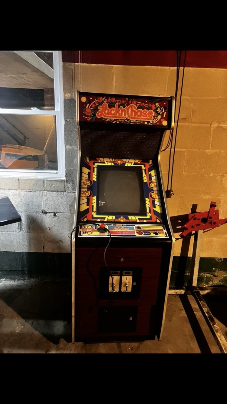 Vintage Arcade Game Lock N Chase