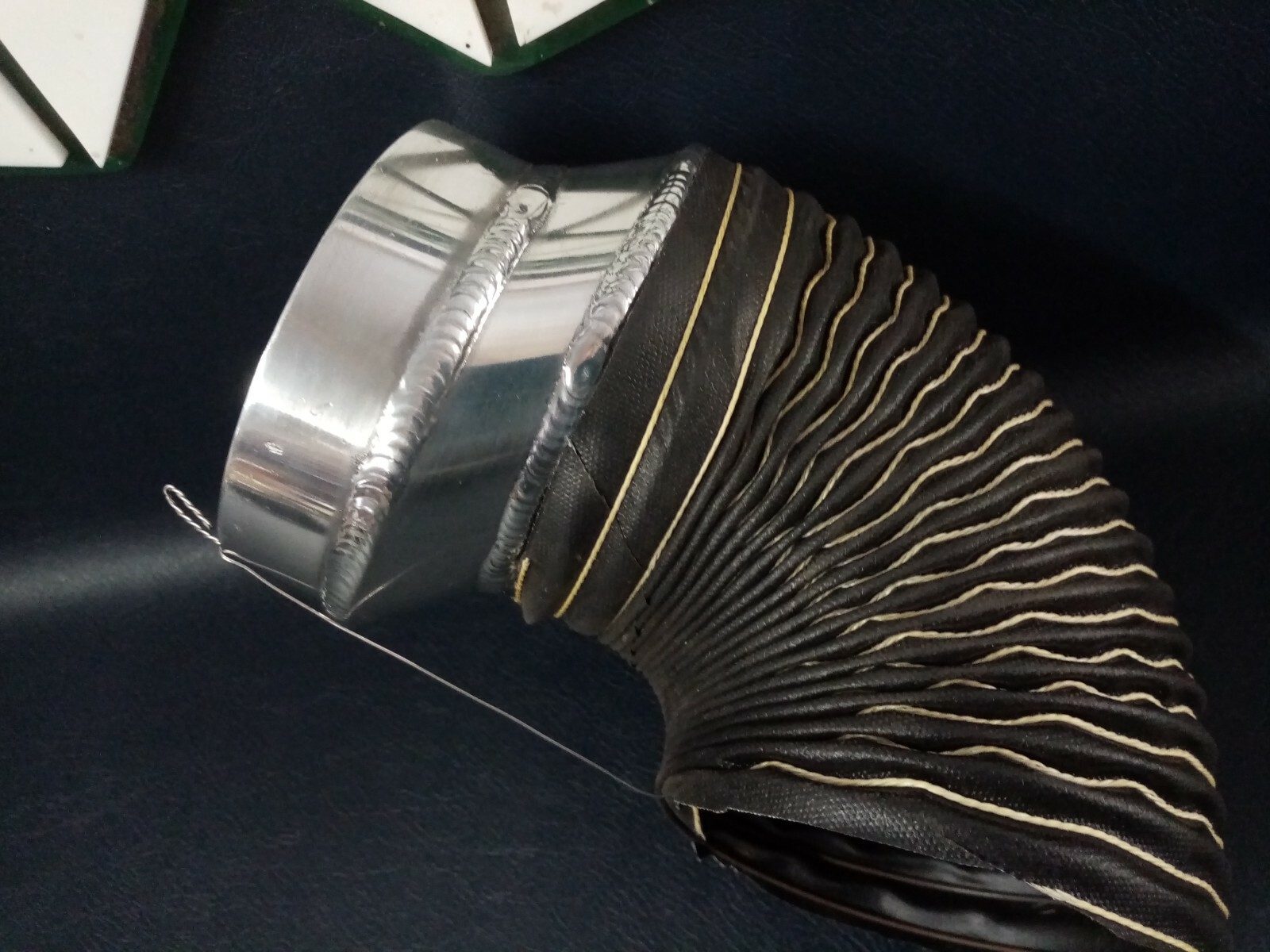 Aston Martin Classic DBS 6cyl weber & S.U. Airbox offset intake & 4" trunking