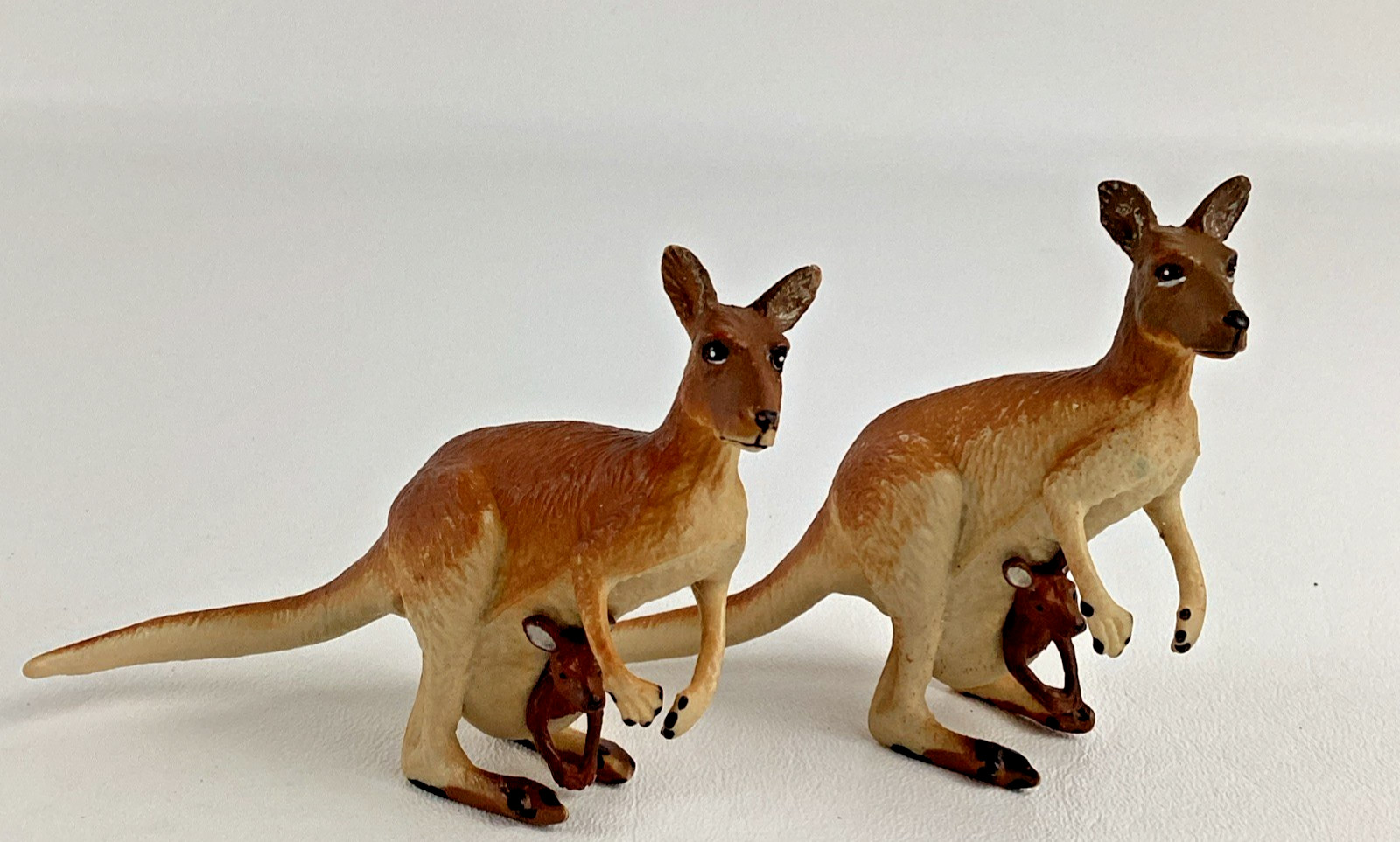 Safari Ltd Kangaroo Figures Topper Realistic Animal Joey Marsupial Vintage 1998