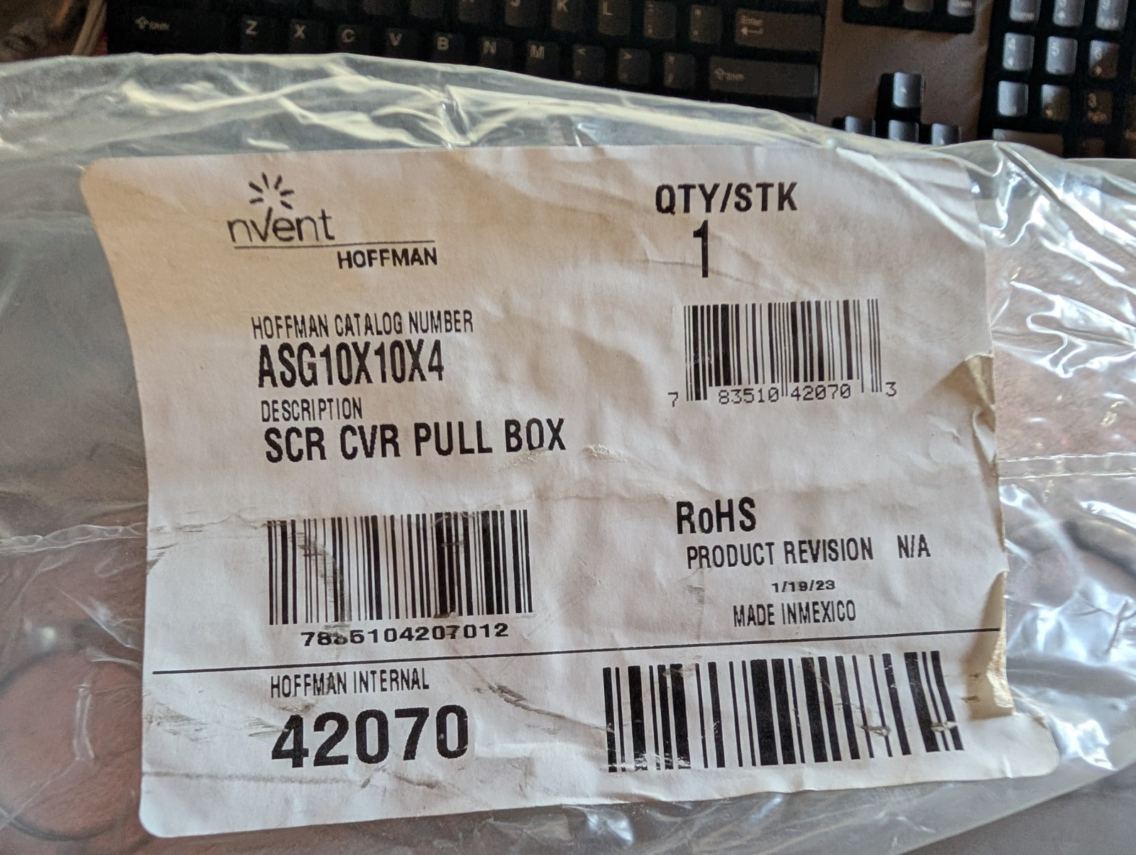 HOFFMAN ASG10X10X4NK SCR CVR PULL BOX, BRAND NEW W LID