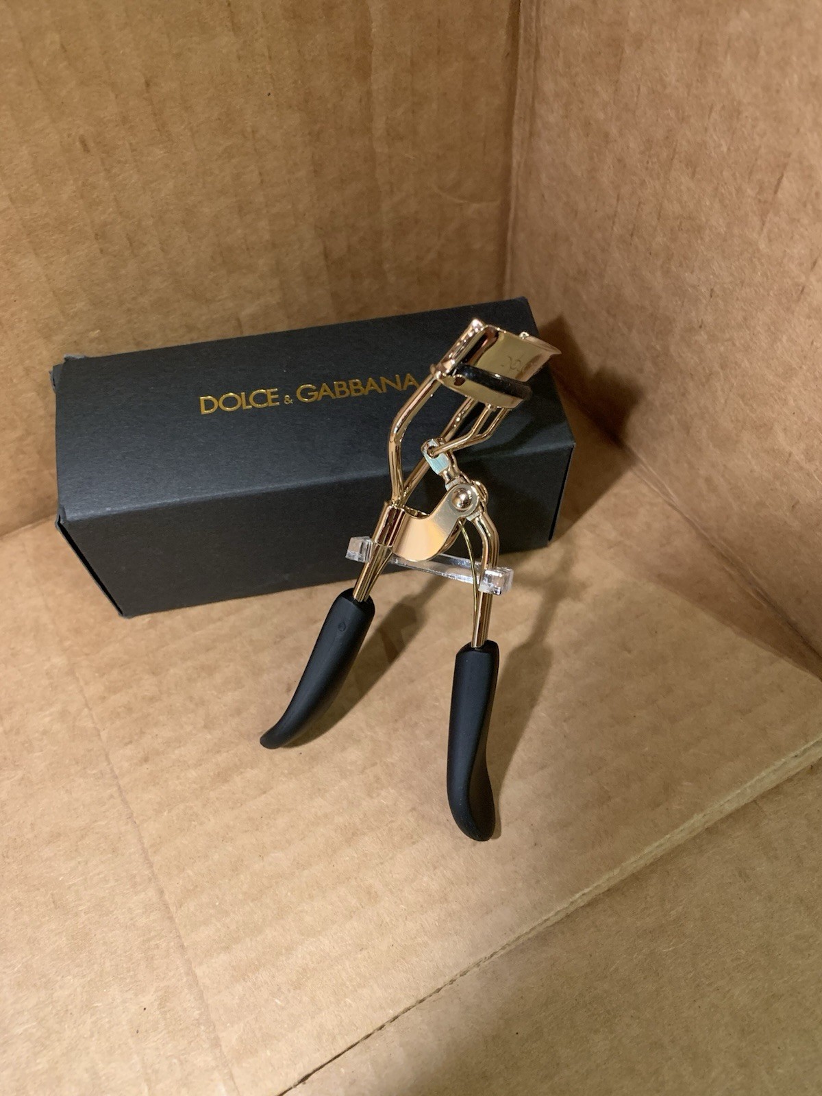 NIB Dolce & Gabbana Eyelash Curler Makeup Tool D & G
