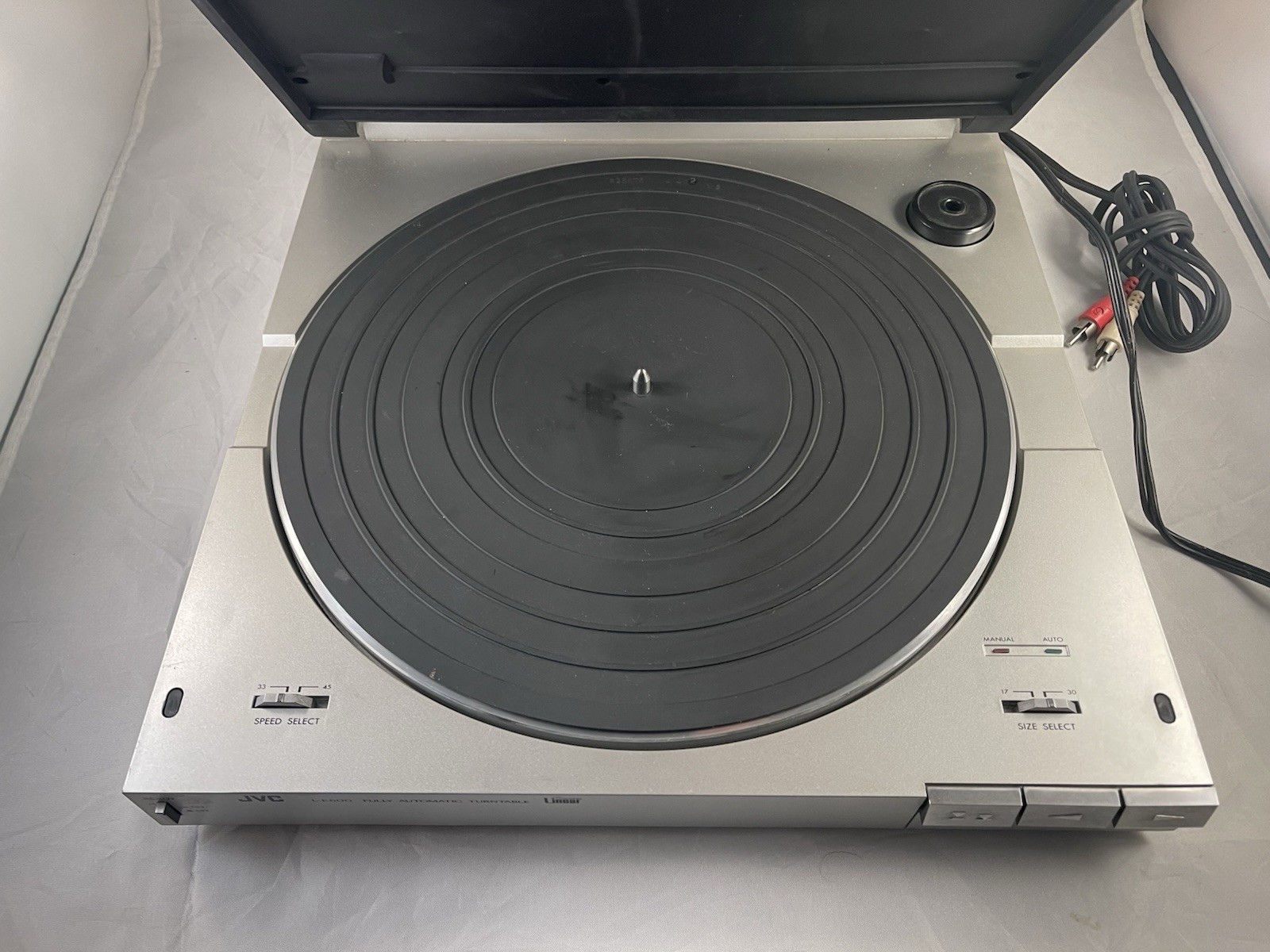JVC L-E600 Fully Automatic Turntable - New Belt
