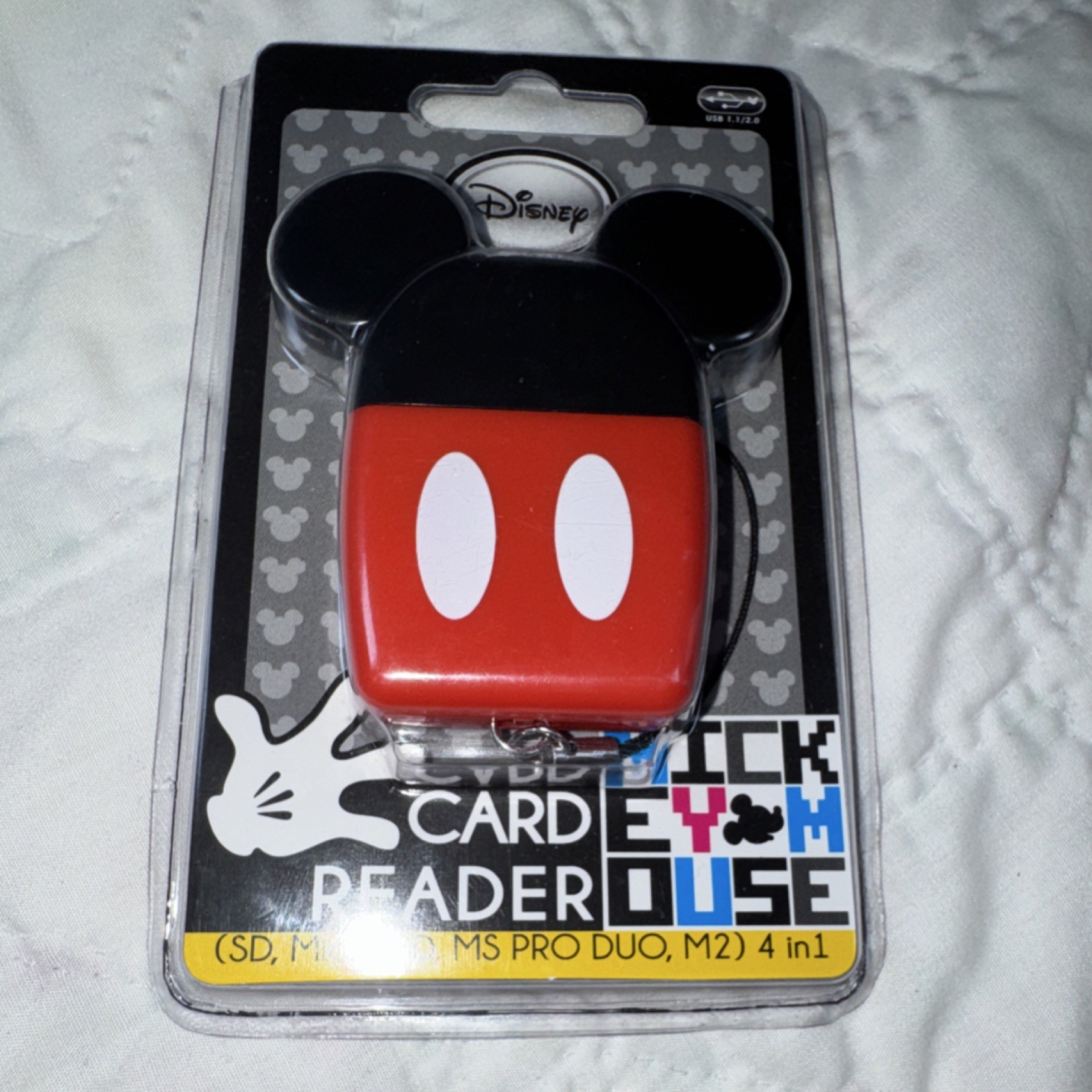 DISNEY Mickey Mouse 4-in-1 USB Card Reader SD Micro SD MS PRO DUO M2 NEW IN PKG