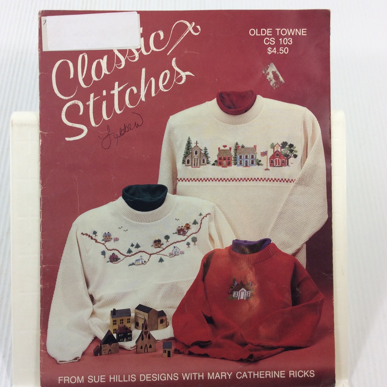 Olde Towne Cross Stitch Craft Pattern Sue Hillis Sweater Decoration