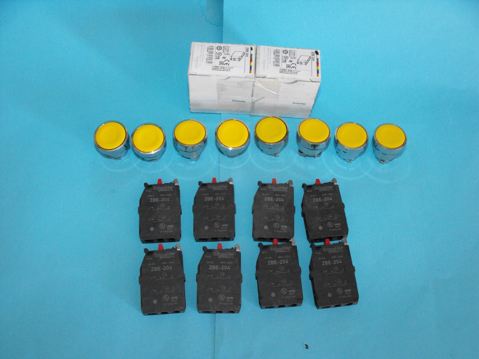 Schneider Electric.TELEMECANIQUE ZB4BA5+ZBE-204.(LOT8PCS).NEW