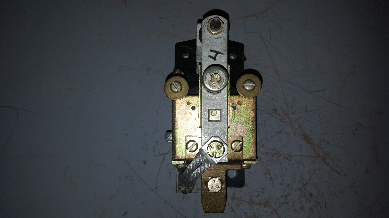 General Electric Contactor, 24V, 200A, IC2800M120K408
