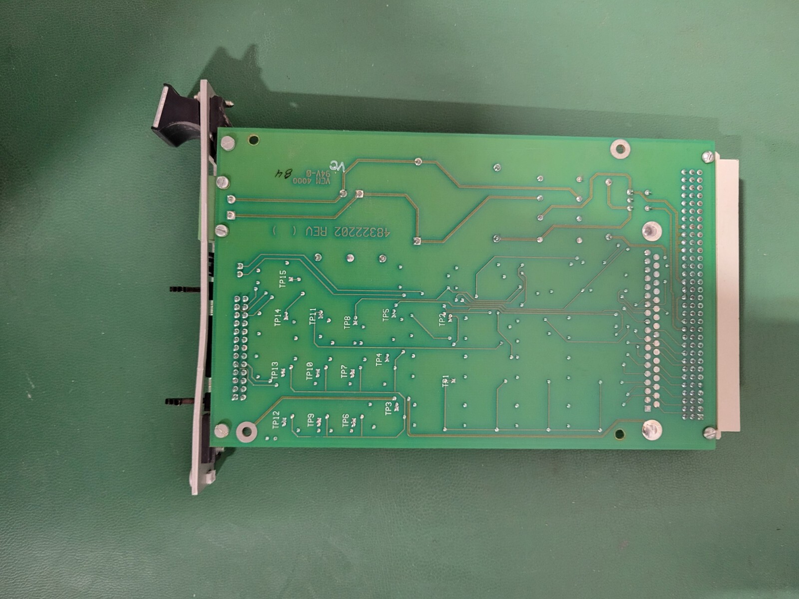 Universal Instruments 48488802 48322202