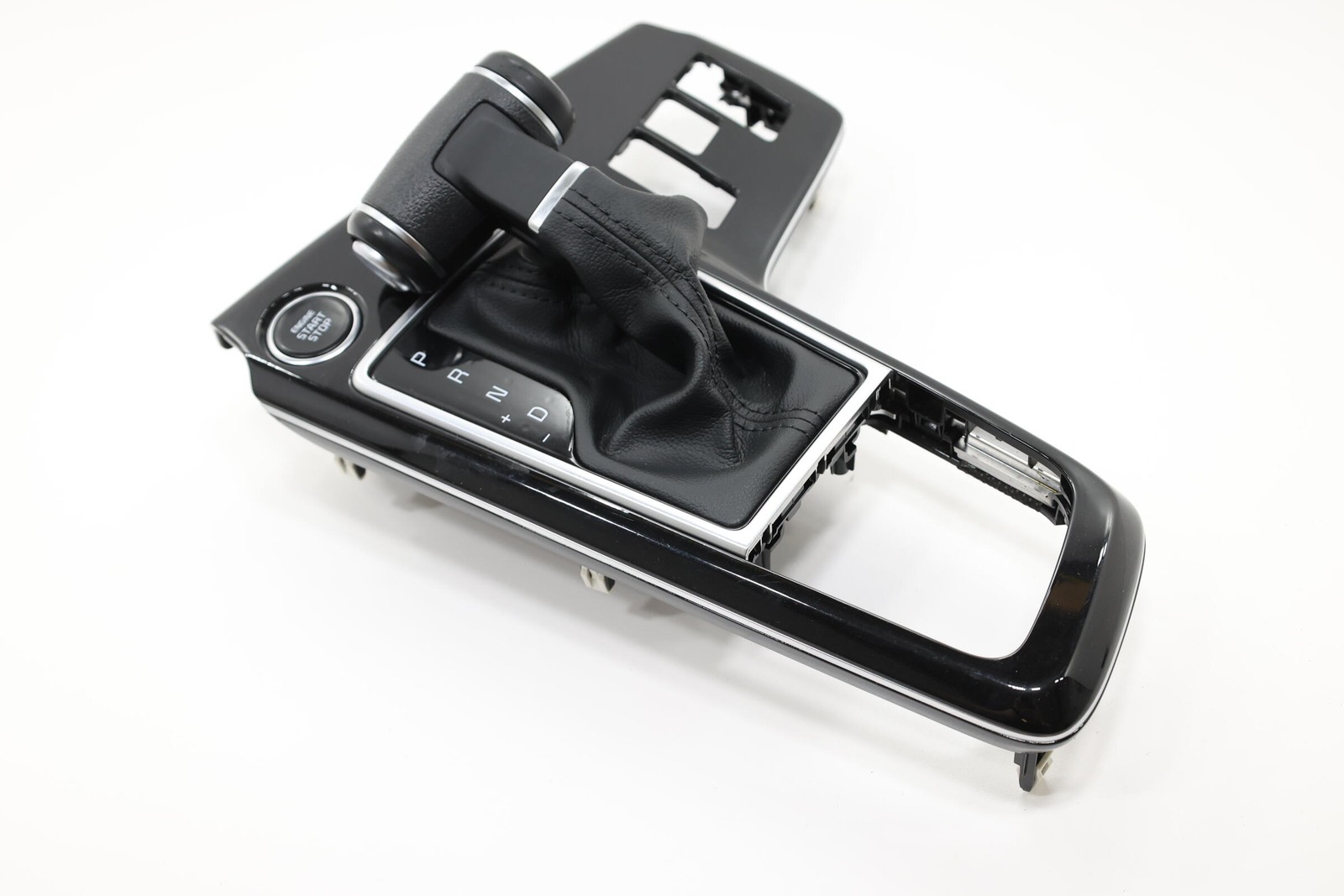 2023-2025 KIA SPORTAGE 2.5L CENTER CONSOLE SHIFTER BEZEL W/ IGNITION BUTTON OEM