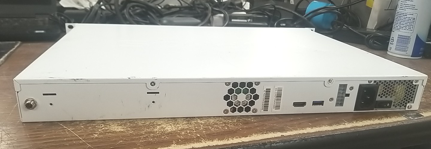 Sophos XG 230 Rev2 Firewall Security Appliance. *READ⬇️*