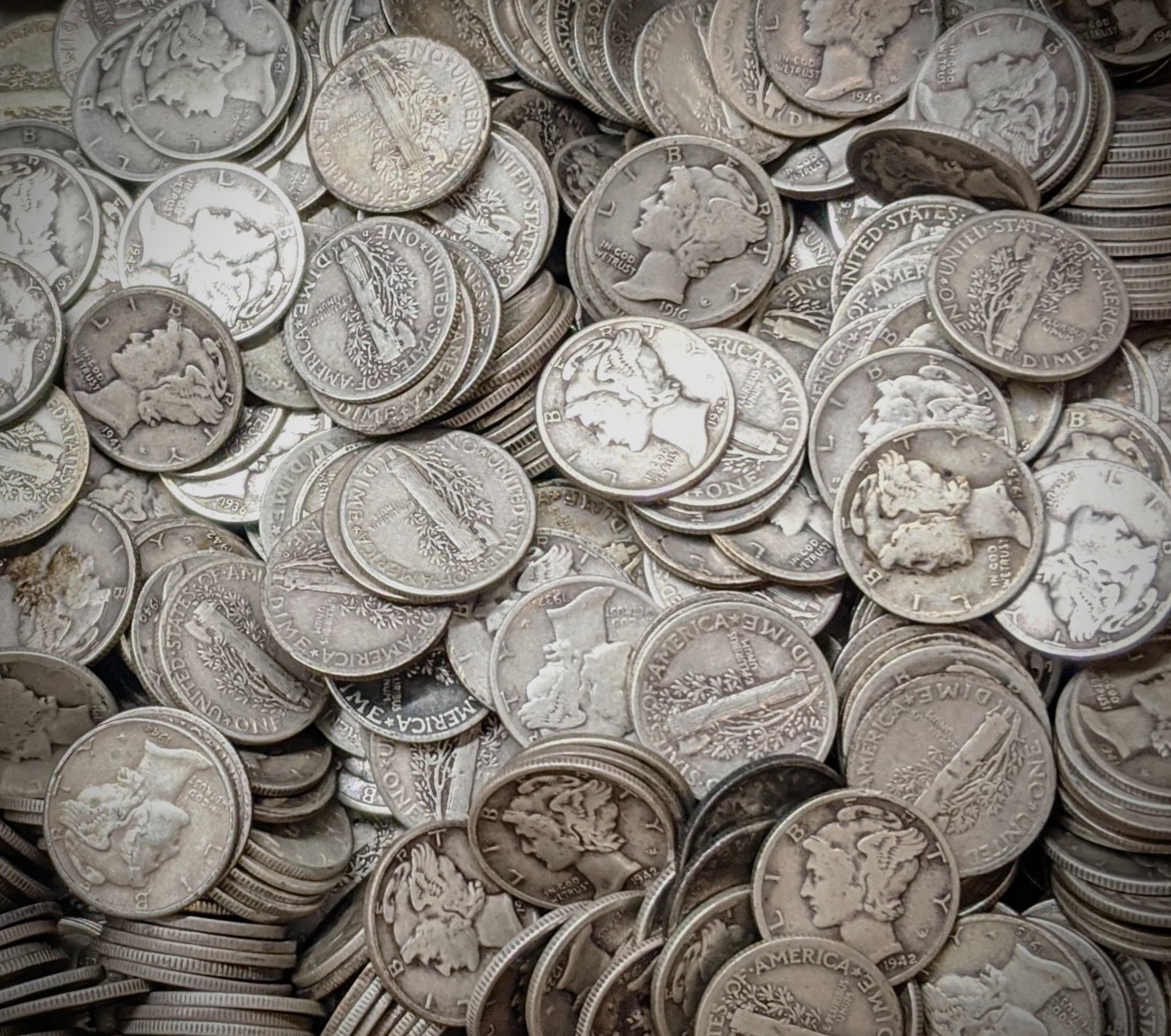 90% Silver Mercury Dime (1) - $0.10fv of US Constitutional Silver