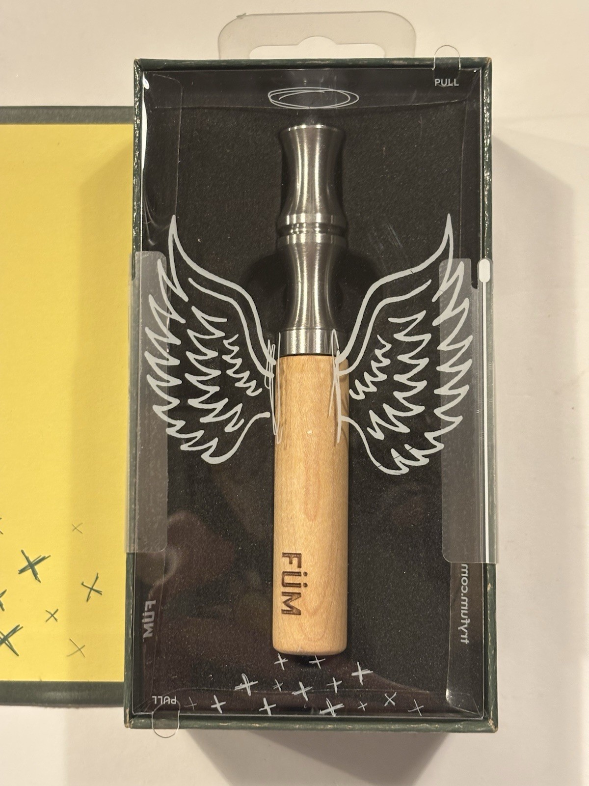 FUM  FÜM Prominent Diffusive Device Stop Smoking Fidget And Fixation