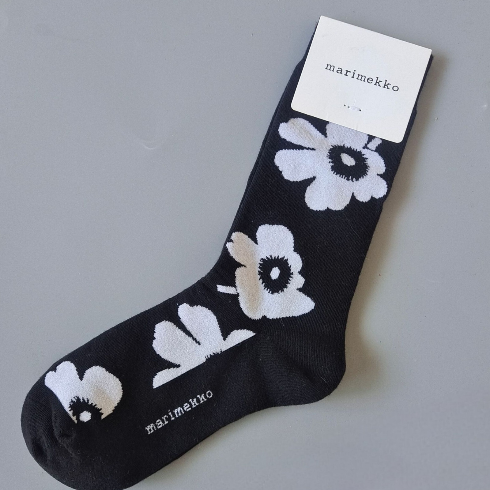 NEW Fashion Four Seasons Marimekko Flower Printed Middle Socks Style 71
