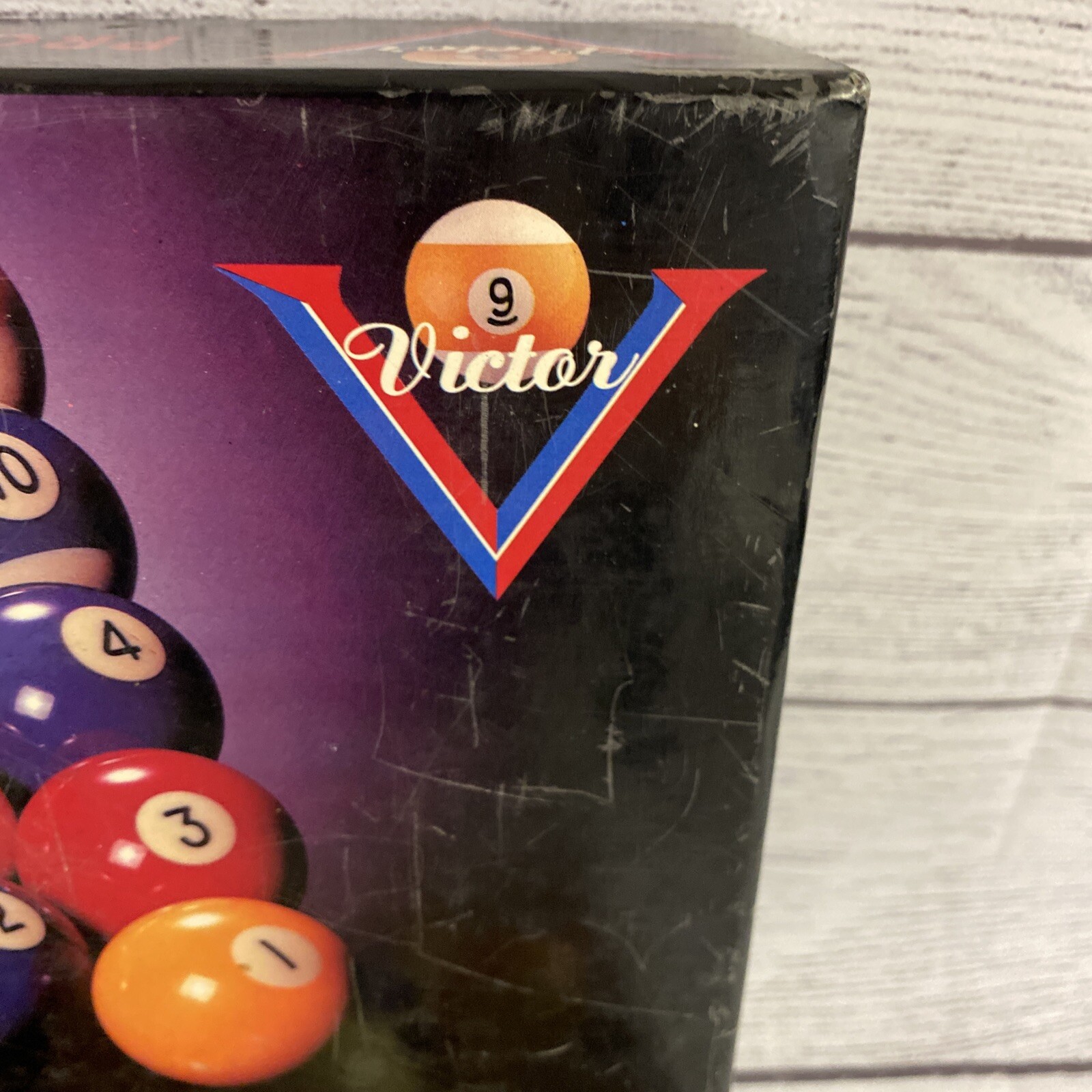 11 Victor Pool Balls Billiard with Box Not complete FAST SHIPPING!￼!!!