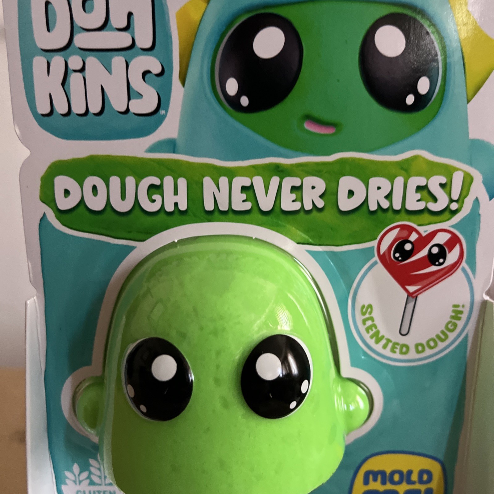 DohKins Dino Single Pack Character - Scented Dough that Never Dries, Ages 3+
