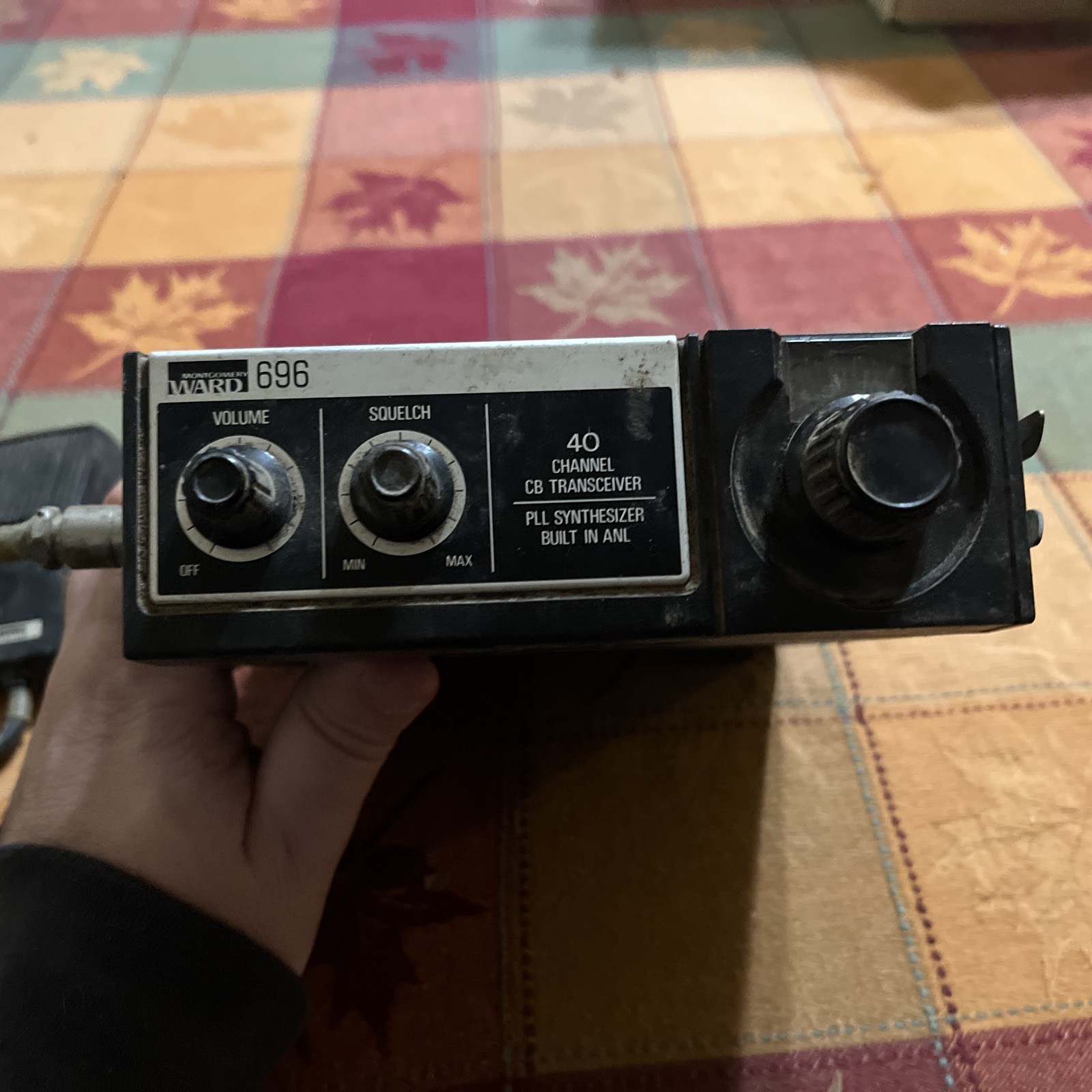 Vintage Montgomery Ward 40 Channel CB Trasceiver Model 696 Untested