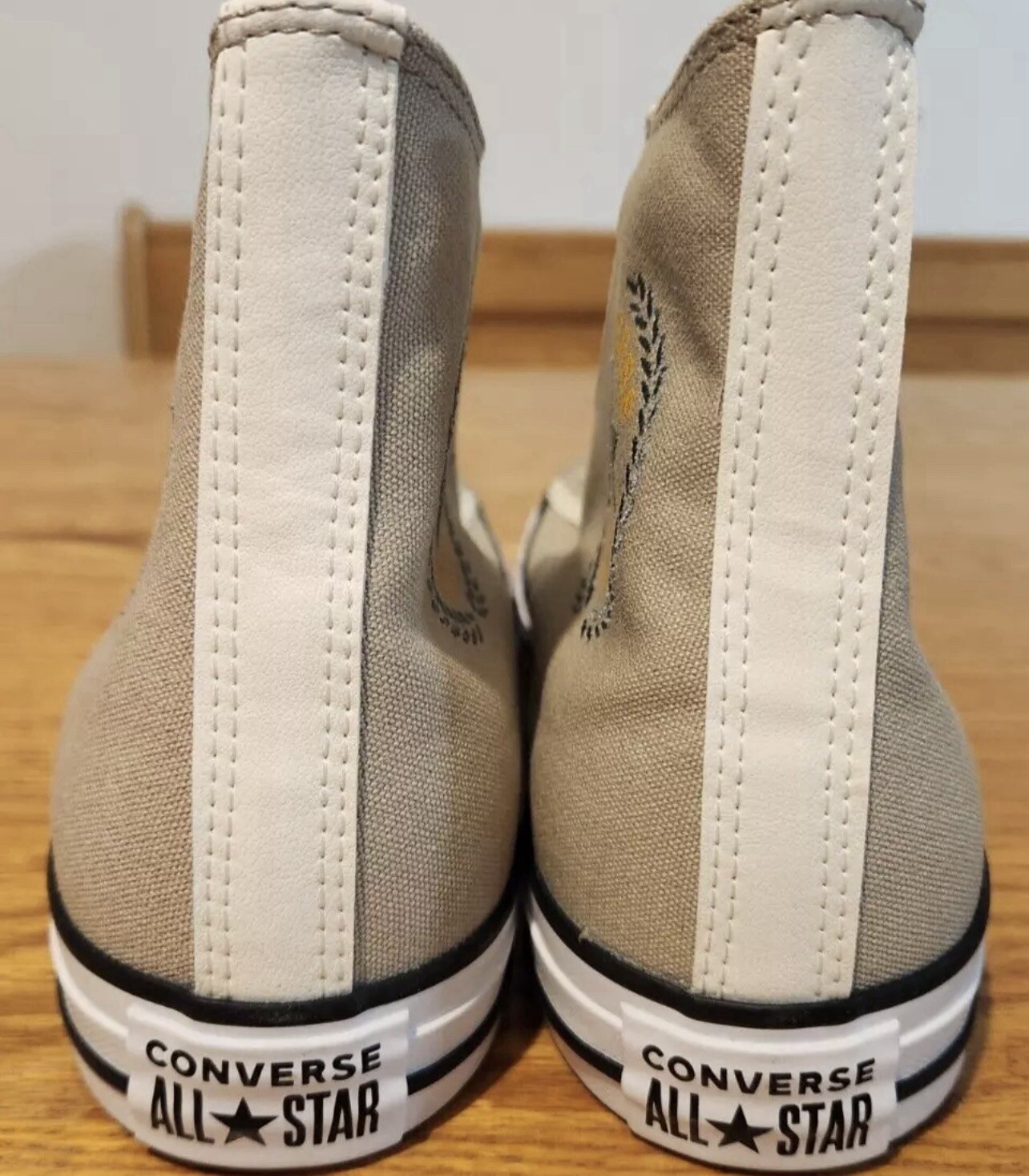 CONVERSE Unisex Chuck Taylor All Star High Sneakers S. 9/11 Beach Stone A06574C