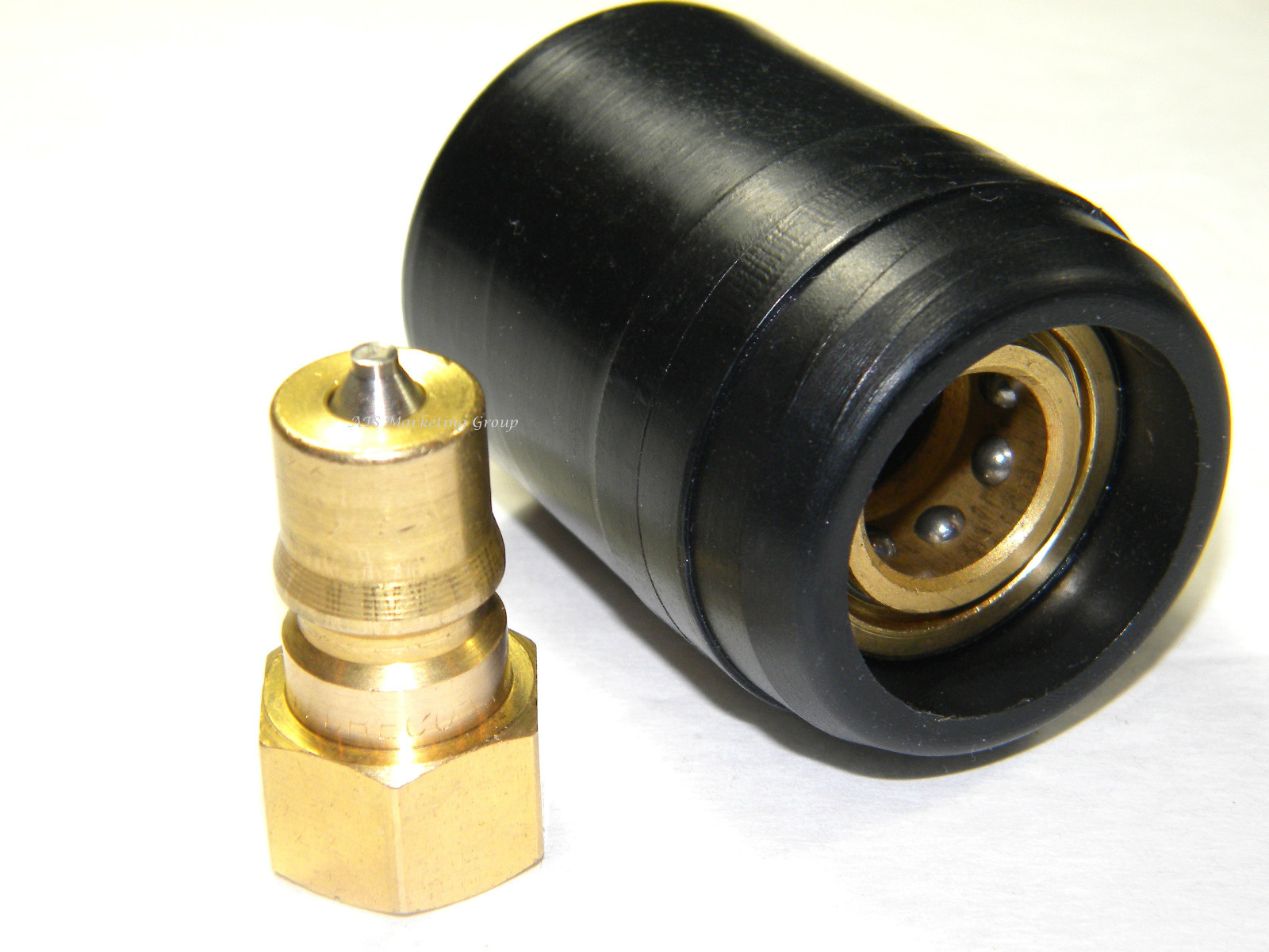 Carpet Cleaning - Quality Brass QD with heat-shield for wand hoses