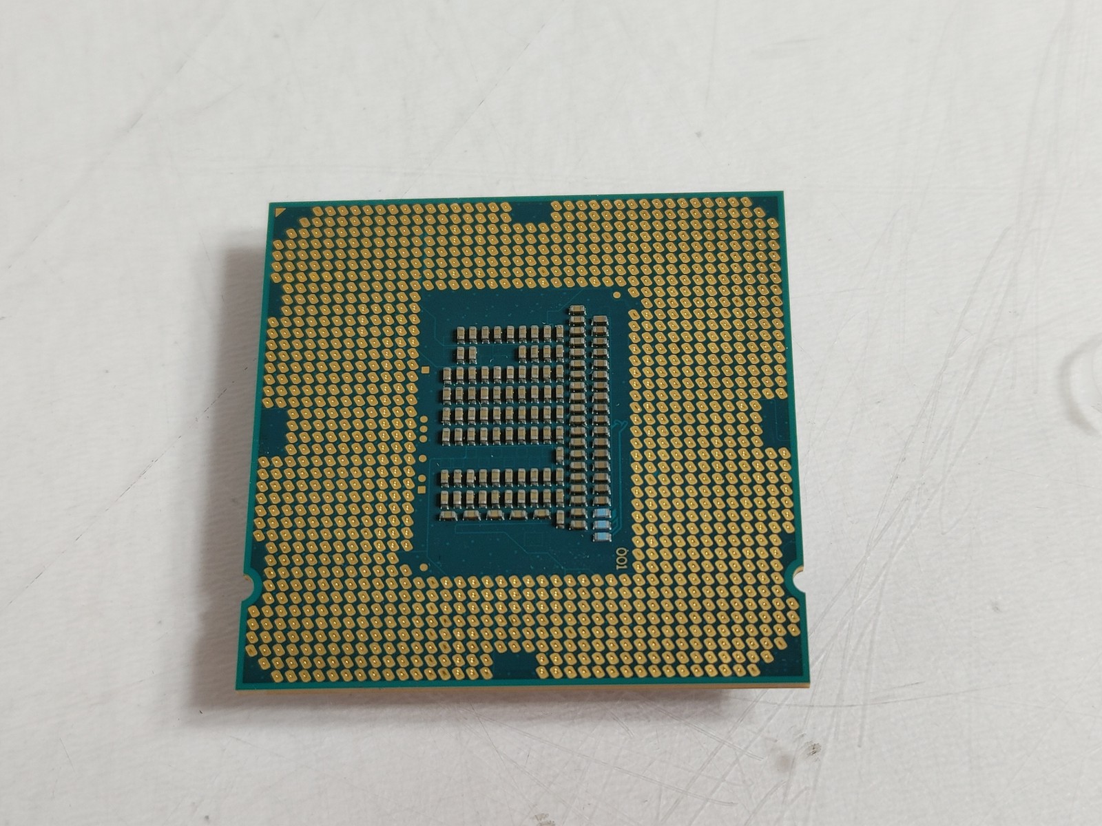 Intel Core i3-3225 3.3 GHz 5 GT/s LGA 1155 Desktop CPU Processor SR0RF