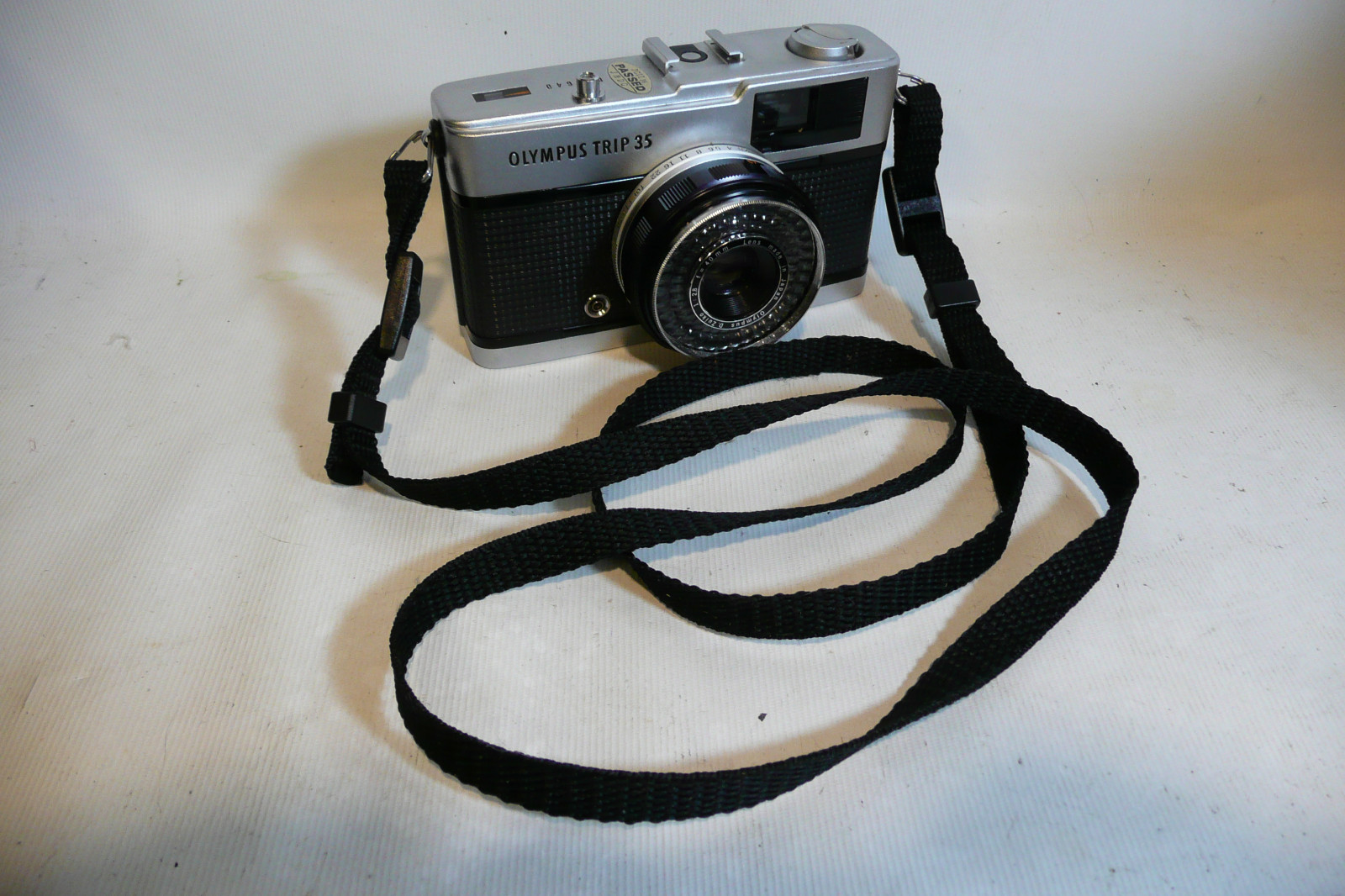 Olympus Trip 35, 35RC, 35RD, 35SP, Pen - Camera Neck Shoulder Strap - 40" Black