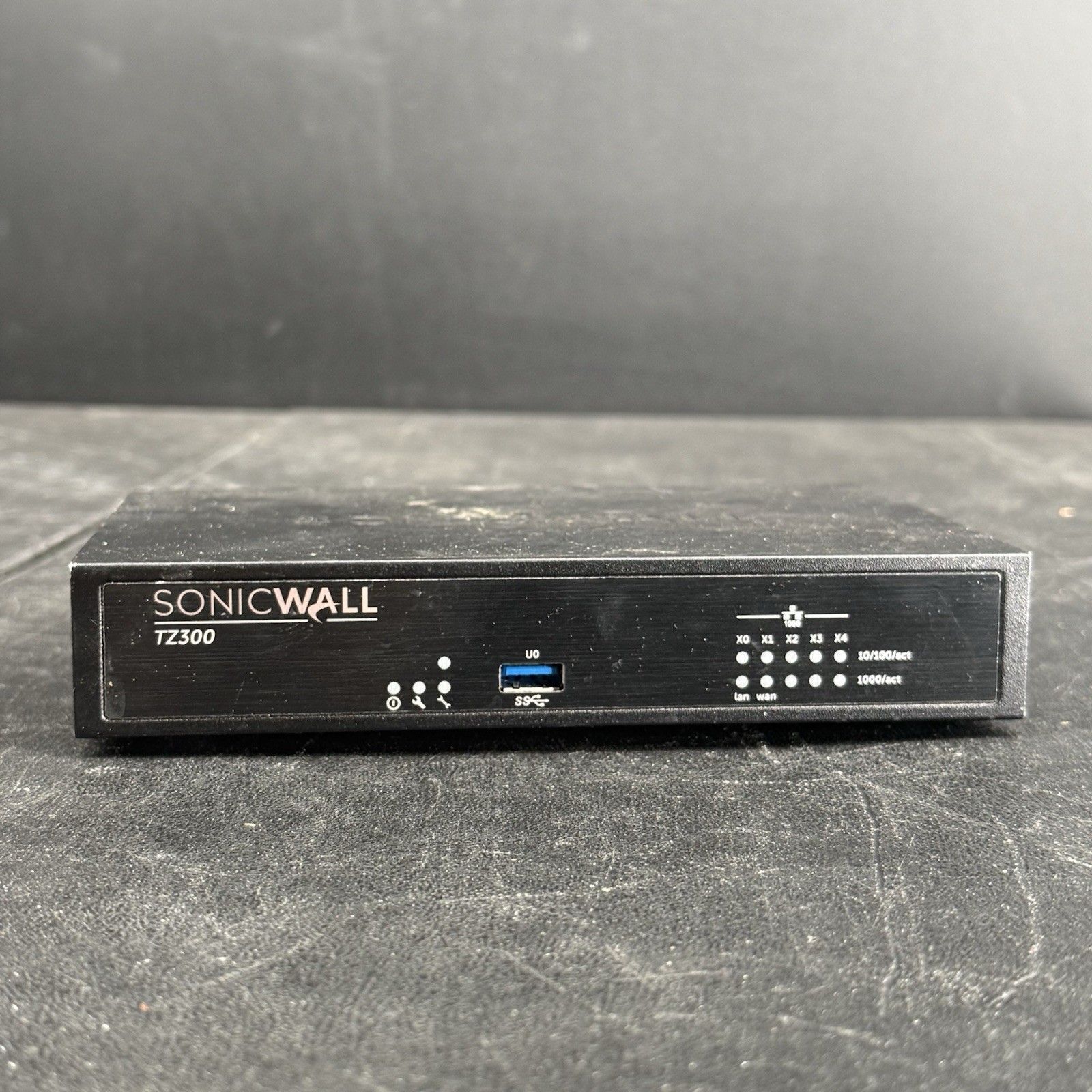 SonicWALL TZ300 Network Security Appliance Firewall Router - APL280B4