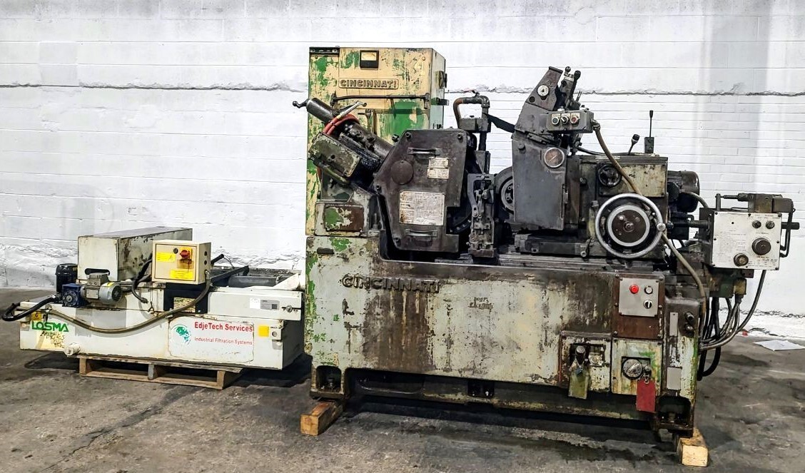 CINCINNATI #220-8  3"  CENTERLESS GRINDER - "SEE VIDEO"