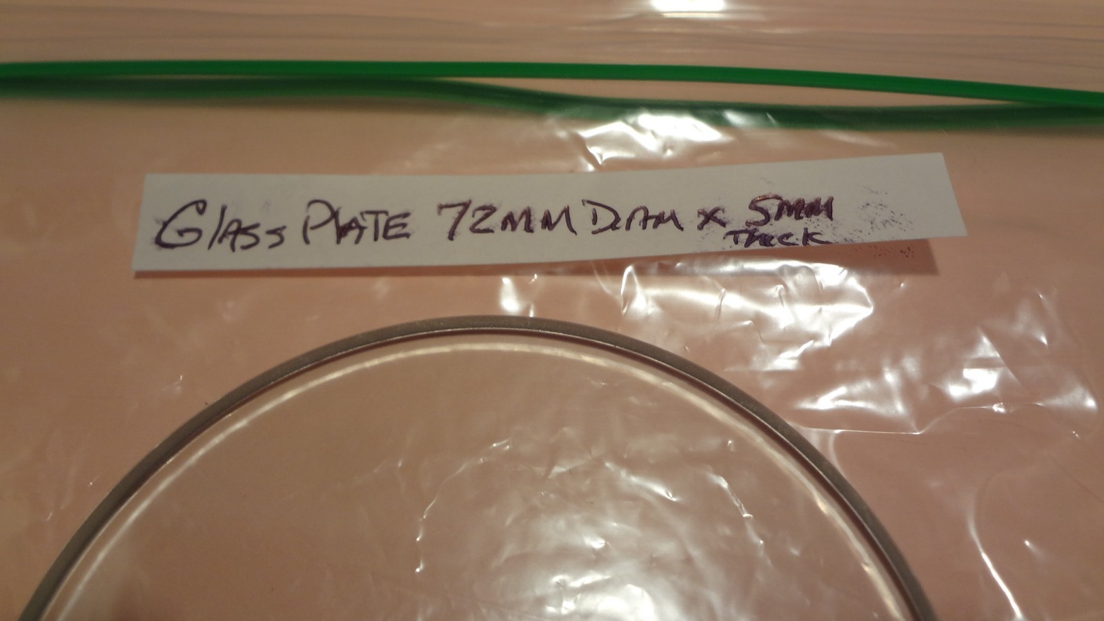CLEAR GLASS MICROSCOPE  STAGE PLATE 72MM DIAM X 5MM THICK **NEW**
