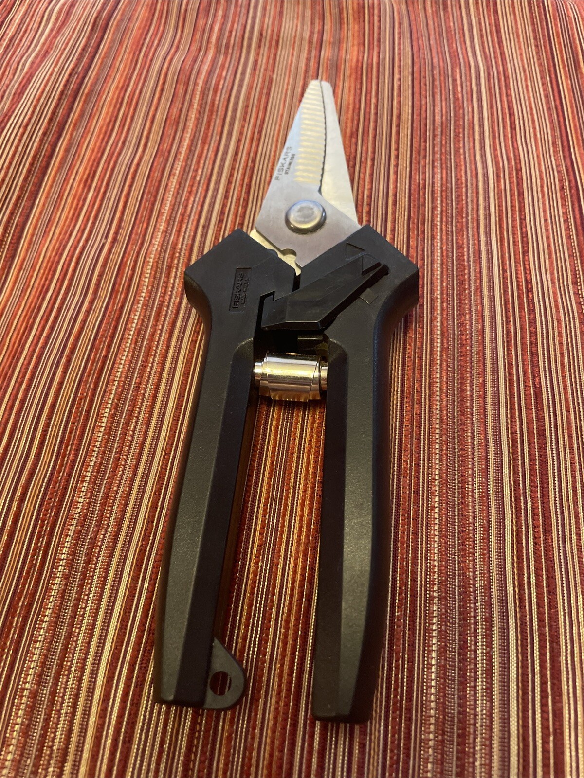 Friskars Multi Use Kitchen Garden Household Scissors Shears Stainless 7.25”