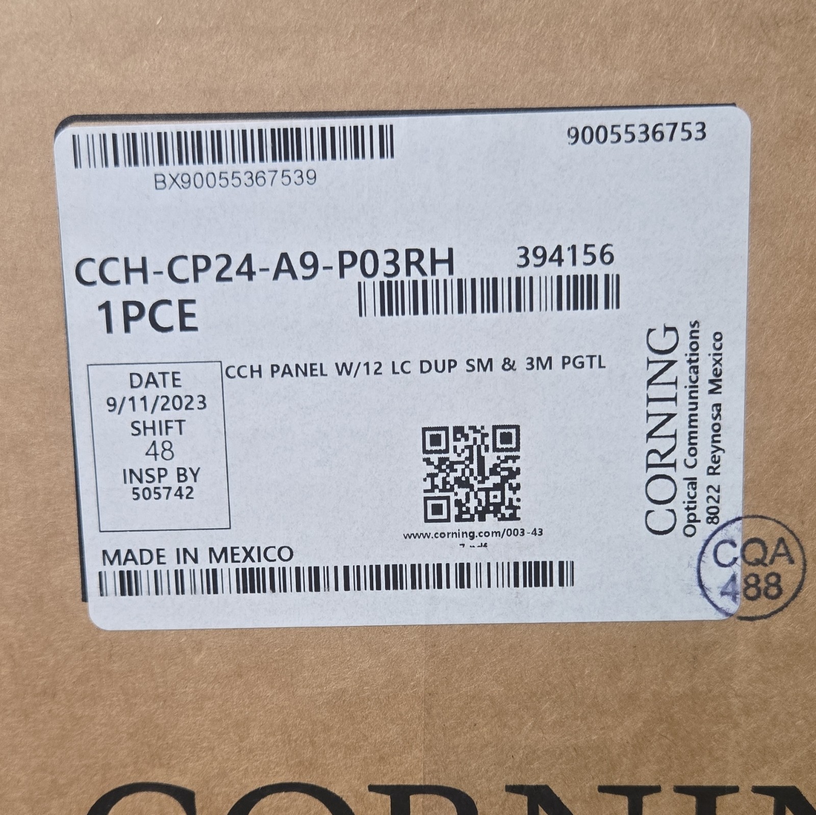 Corning CCH CCH-CP24-A9-P03RH 12-Port LC Duplex SM Fiber Panel 1U 19in