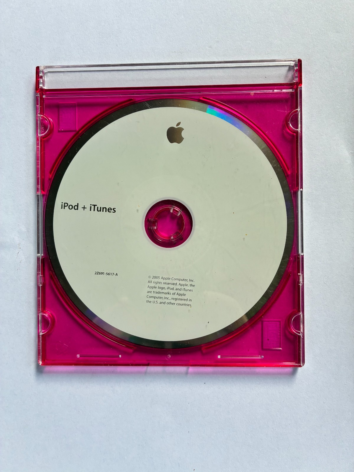 Apple iPod + iTunes Software Installation Disc CD-ROM 2005 ~ 2Z691-5617-A
