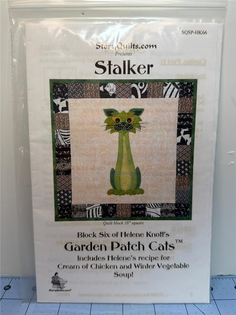 STORYQUILTS.COM Quilt Pattern - STALKER - Garden Patch Cats Block 6 - 18"