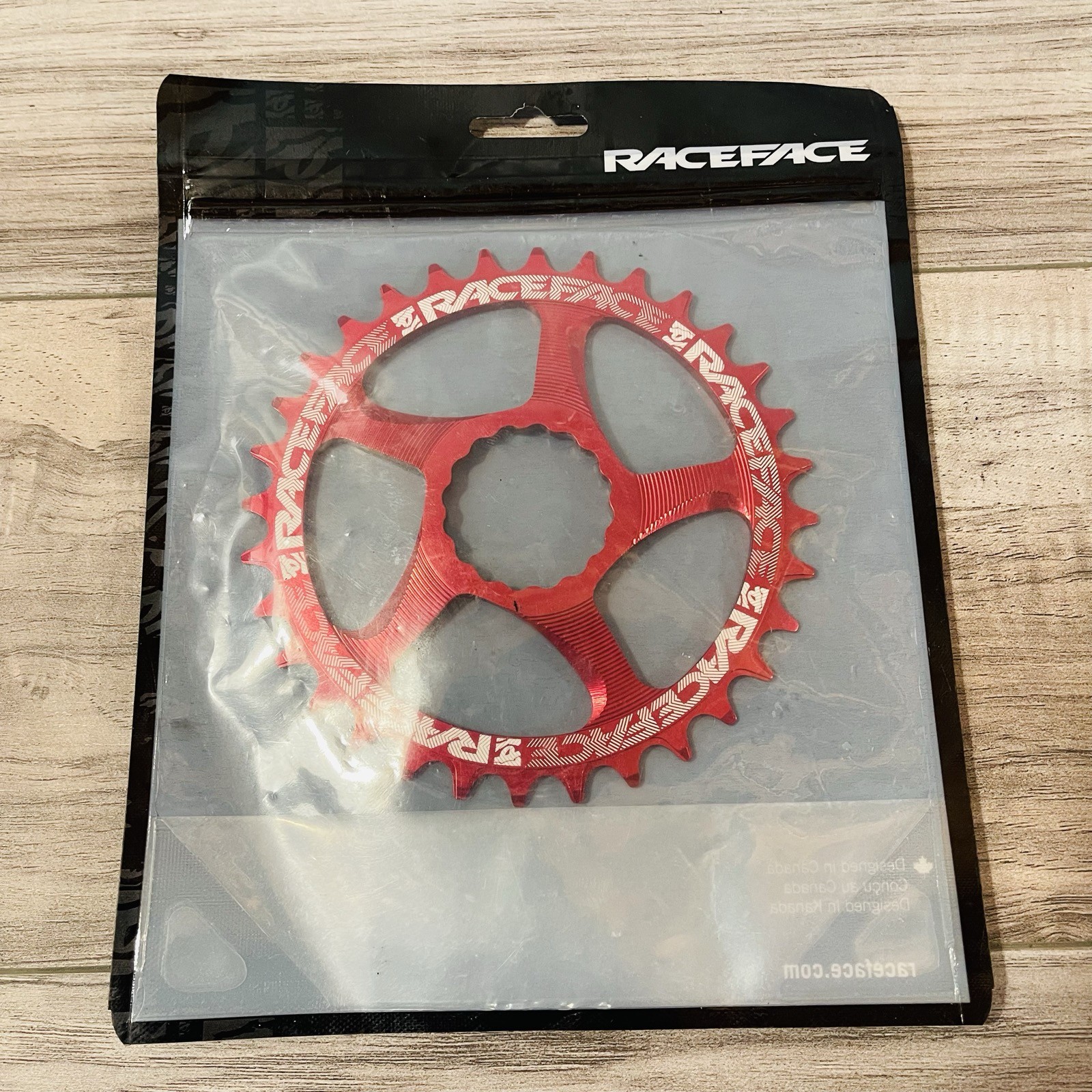 Raceface CINCH 32T Direct Mount Chainring Red